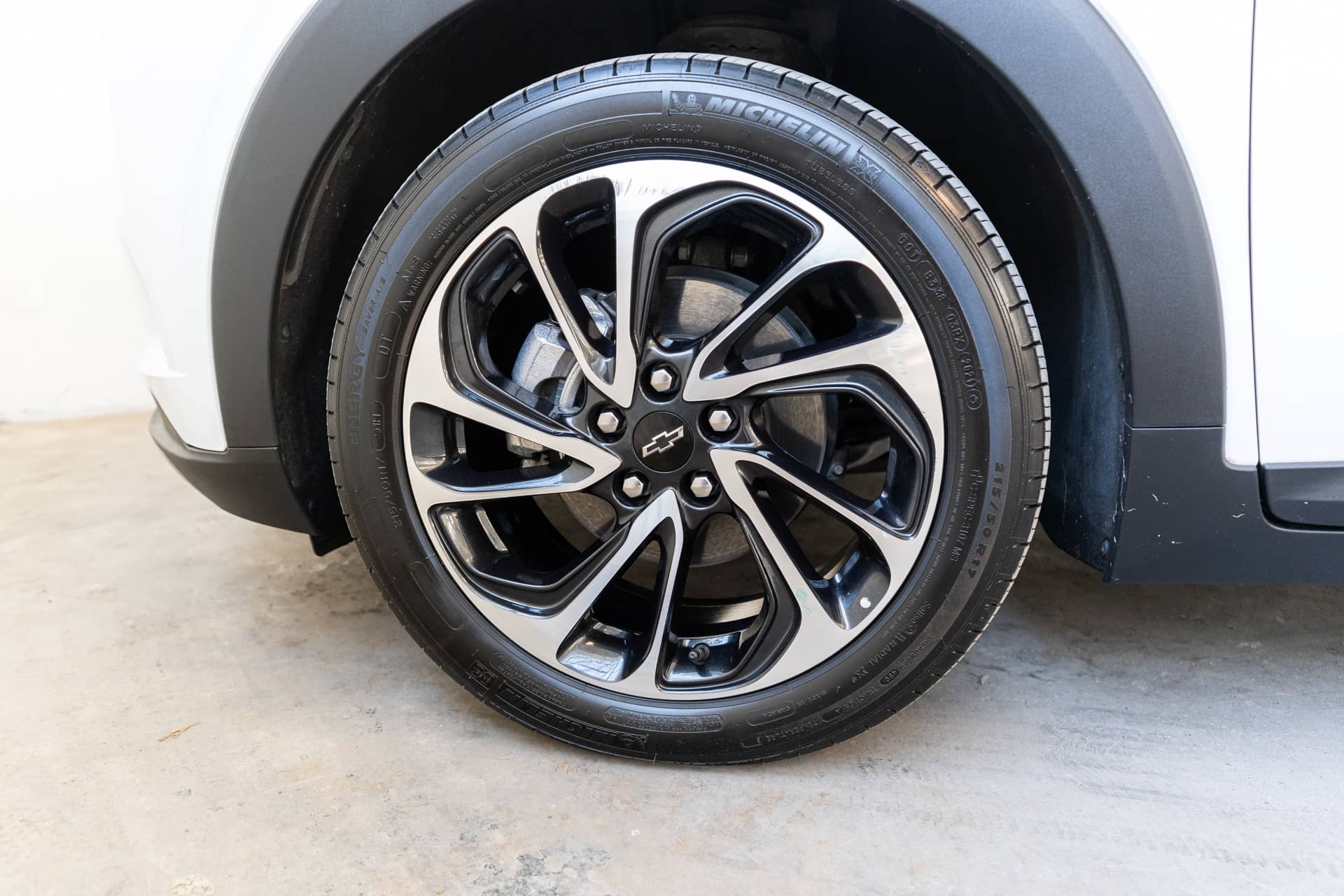 EverCars Co. vehicle image 10 for Chevrolet Bolt EUV -  Premier on EverCars Co.