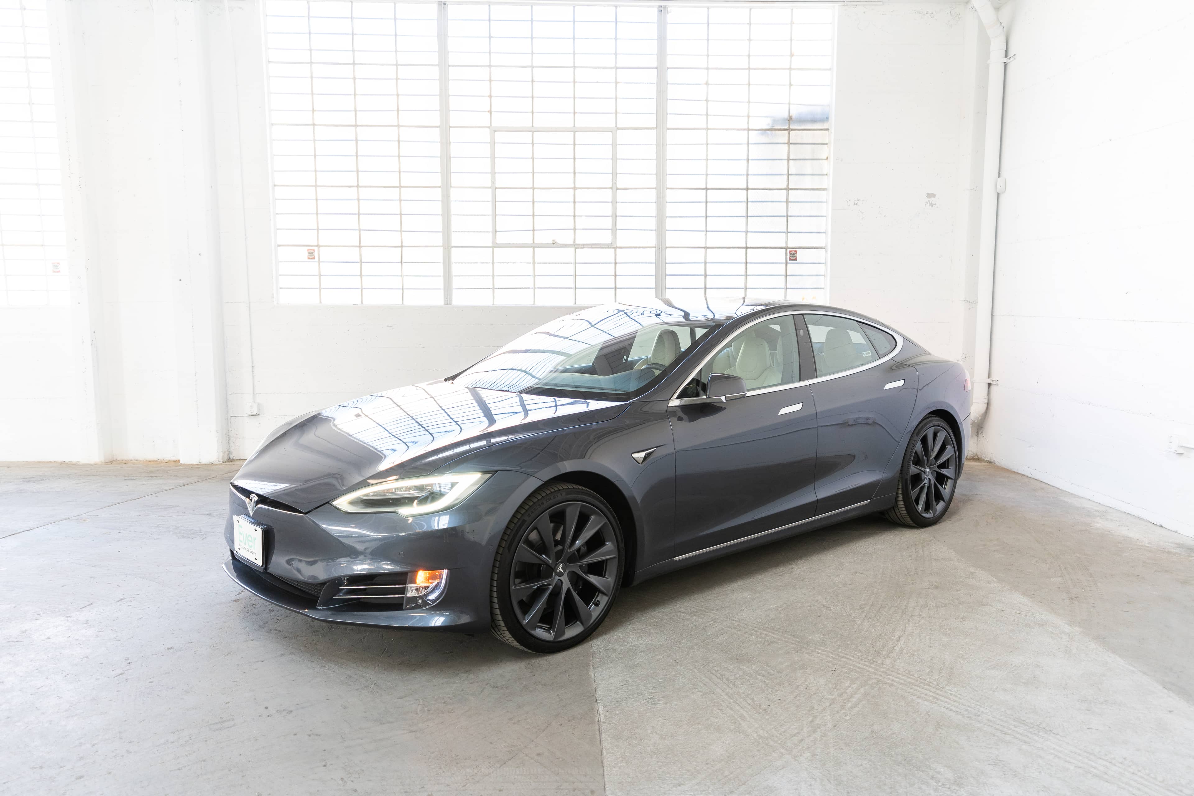 EverCars Co. vehicle image 2 for Tesla Model S -  Long Range on EverCars Co.