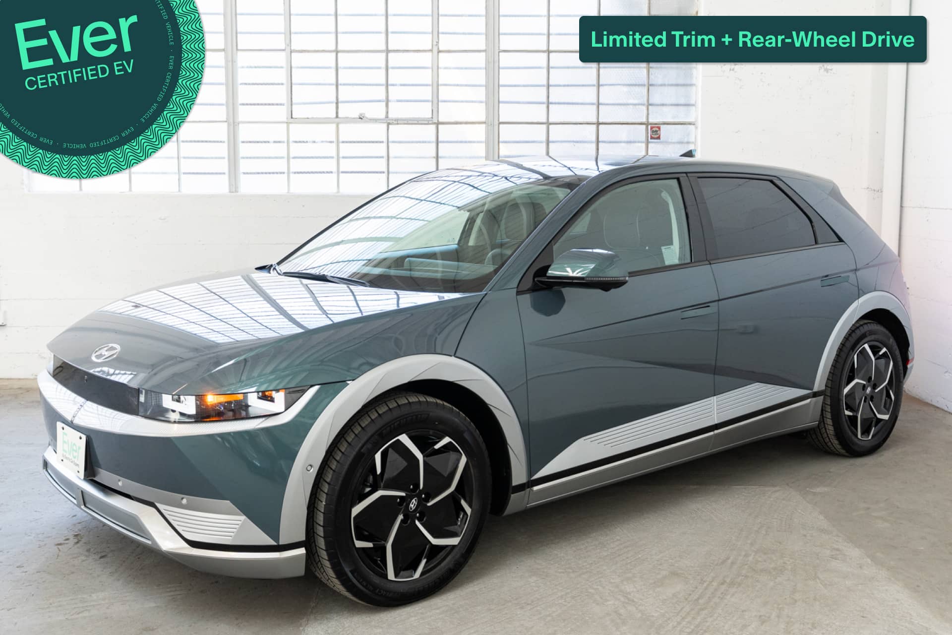 EverCars Co. featured vehicle's image for Hyundai IONIQ 5 -  Limited on EverCars Co.