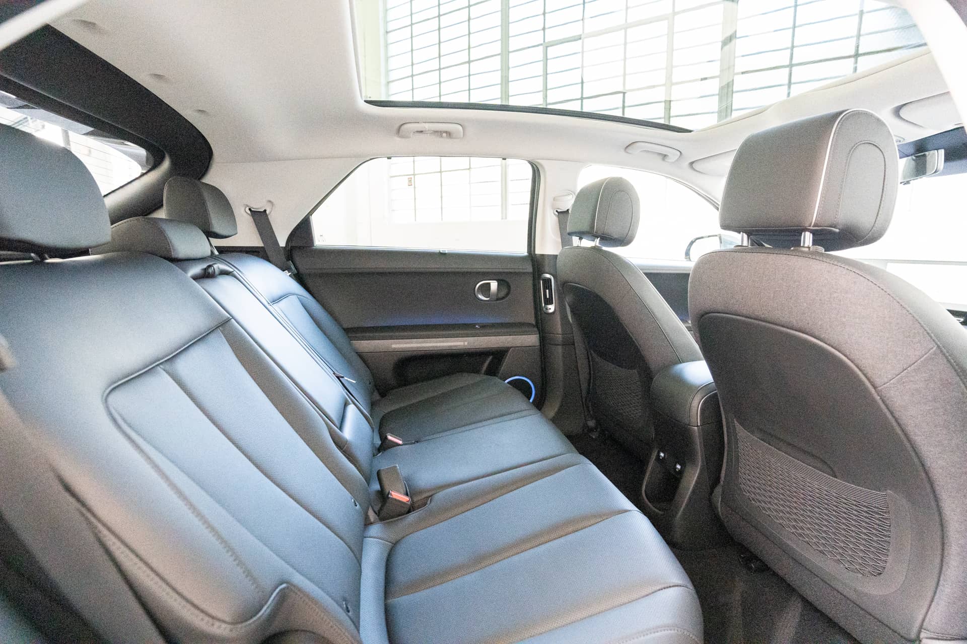 EverCars Co. vehicle image 17 for Hyundai IONIQ 5 -  Limited on EverCars Co.