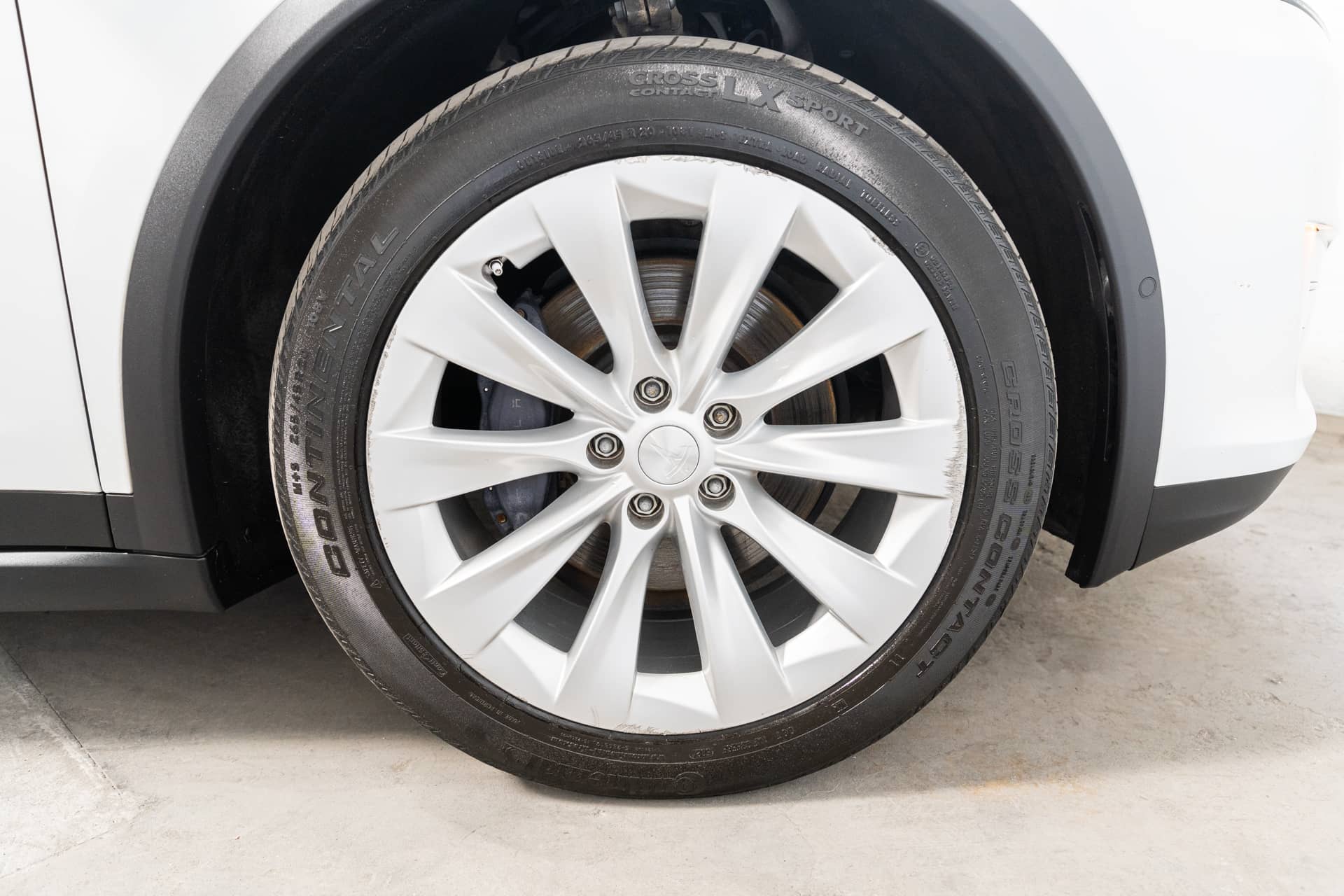 EverCars Co. vehicle image 12 for Tesla Model X -  Long Range on EverCars Co.