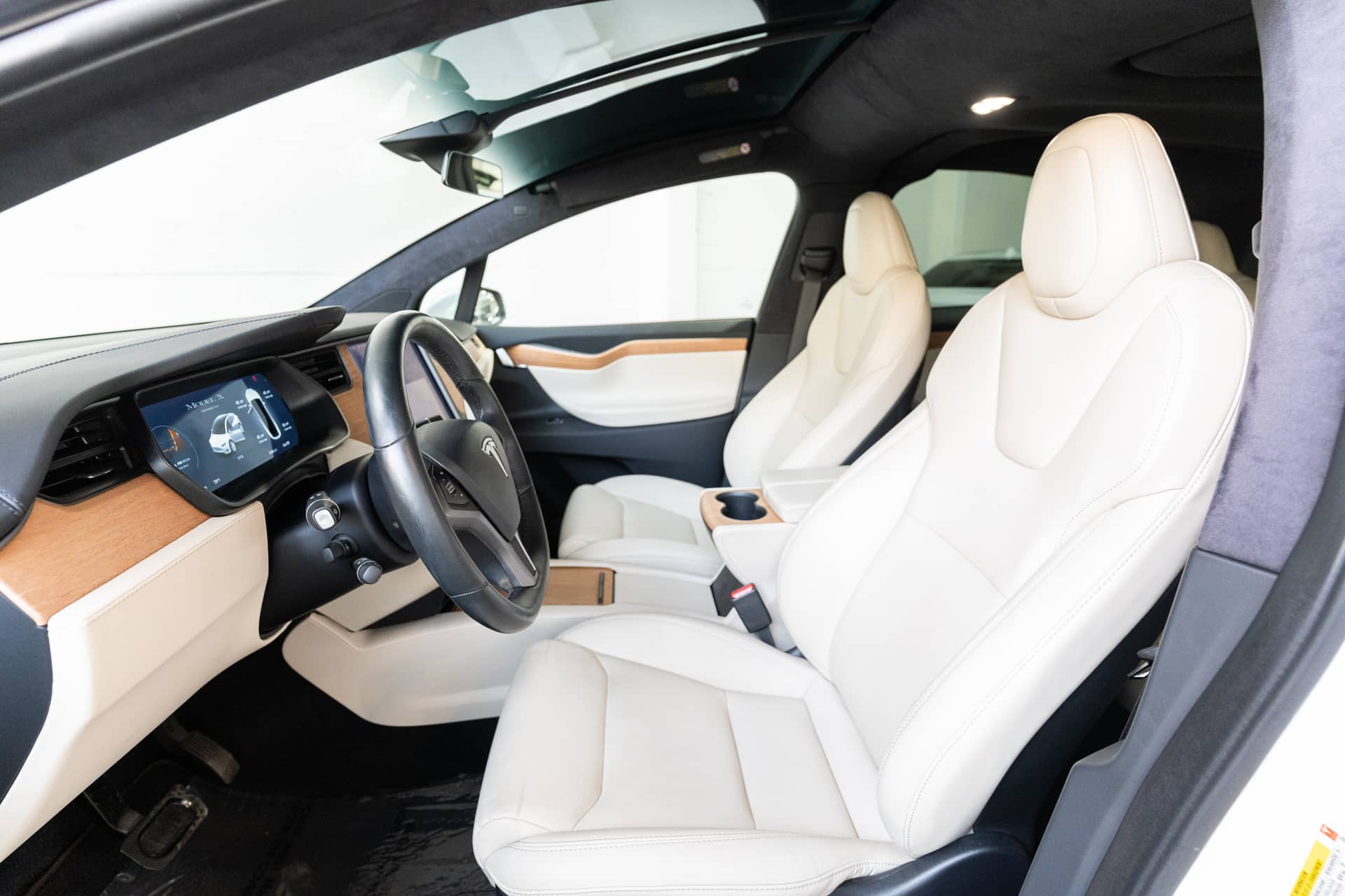 EverCars Co. vehicle image 14 for Tesla Model X -  Long Range on EverCars Co.