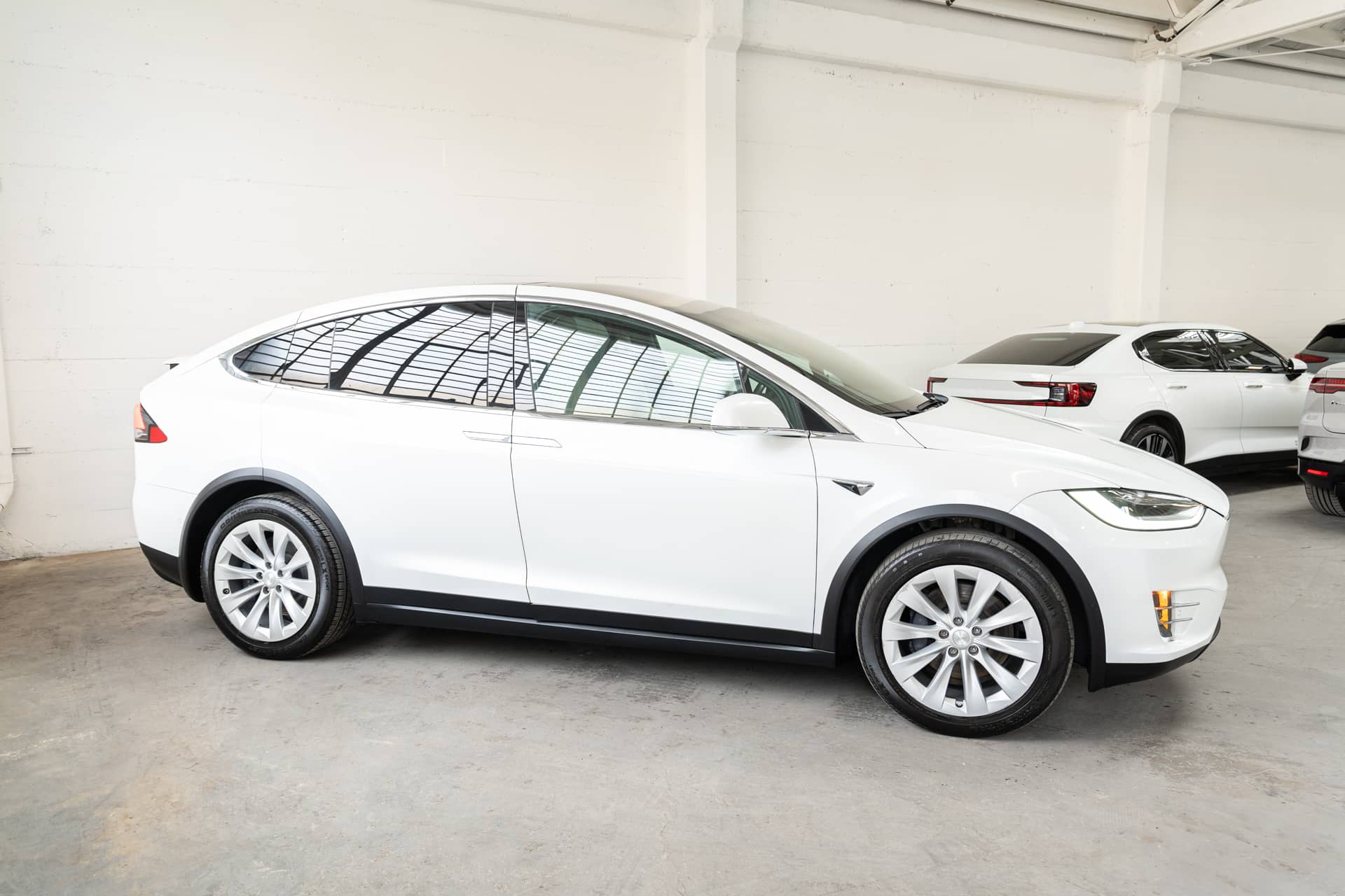 EverCars Co. vehicle image 5 for Tesla Model X -  Long Range on EverCars Co.