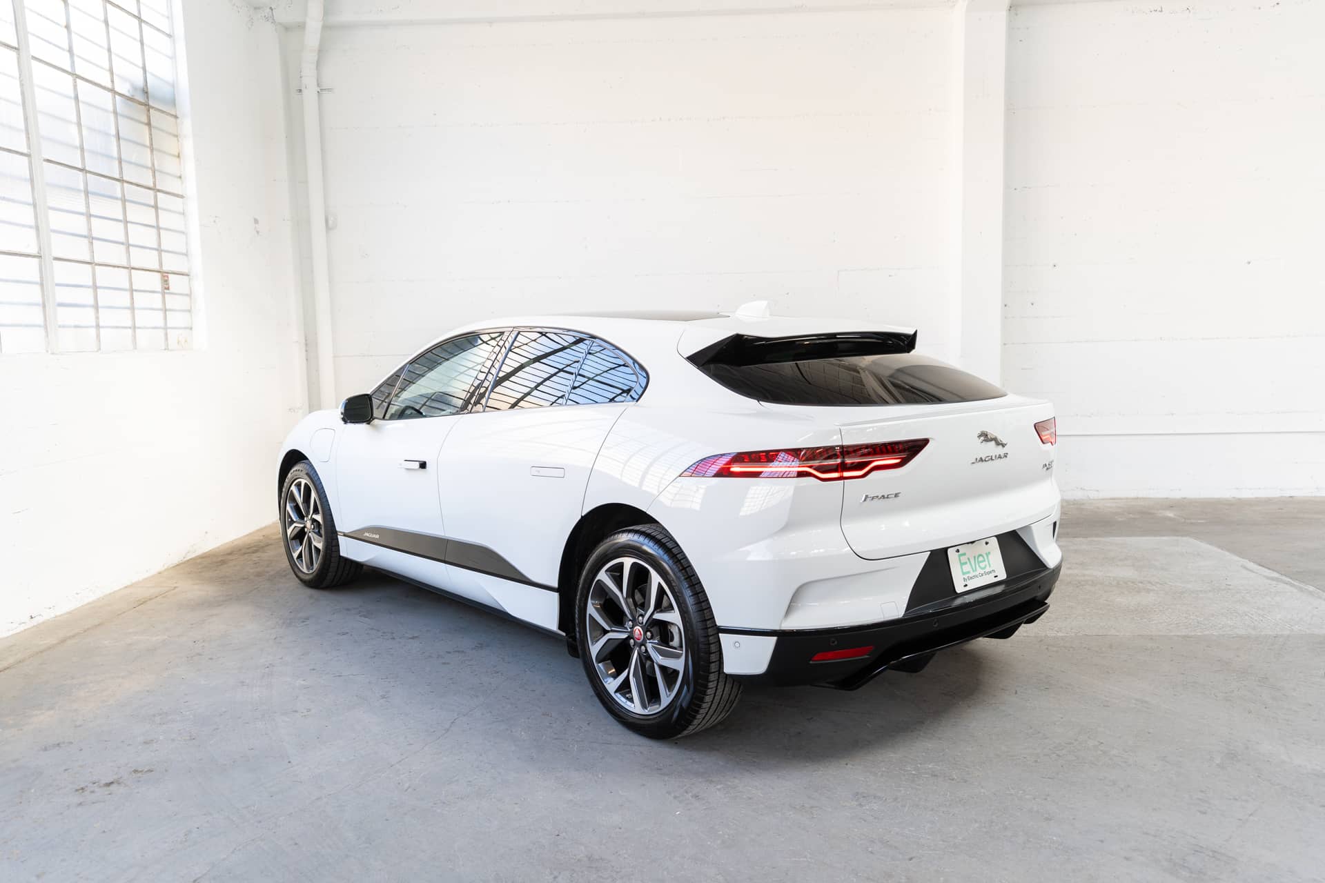 EverCars Co. vehicle image 8 for Jaguar I-Pace -  HSE on EverCars Co.