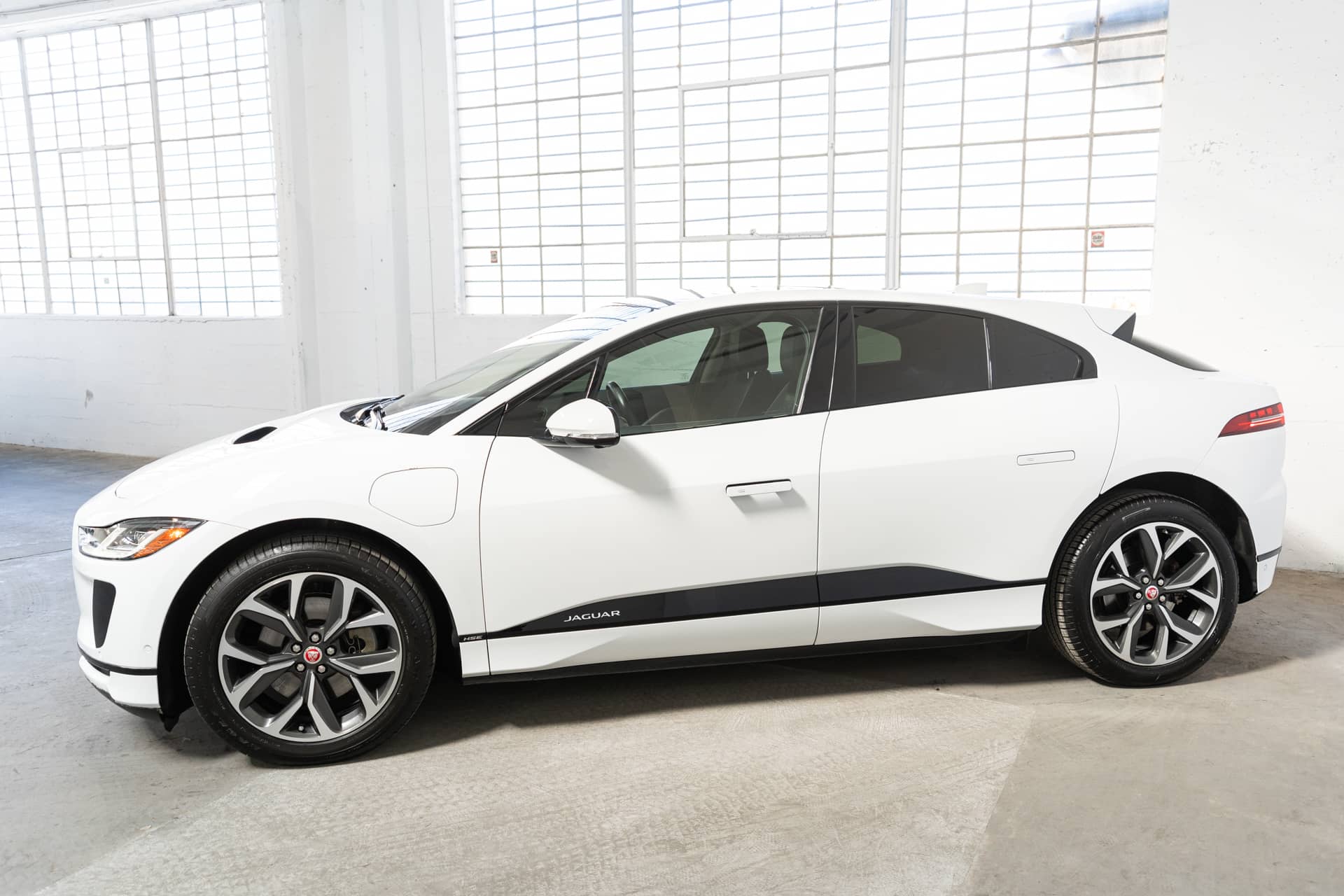 EverCars Co. vehicle image 9 for Jaguar I-Pace -  HSE on EverCars Co.