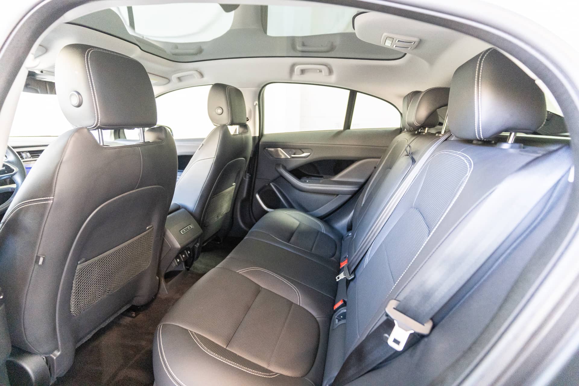 EverCars Co. vehicle image 15 for Jaguar I-Pace -  HSE on EverCars Co.