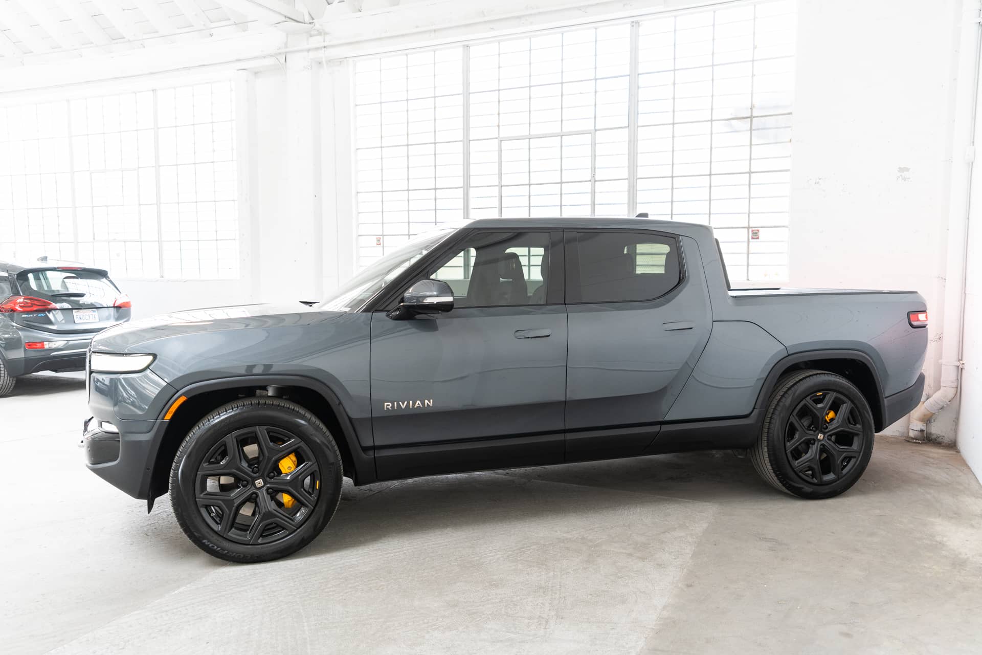 EverCars Co. vehicle image 9 for Rivian R1T -  Launch Edition on EverCars Co.