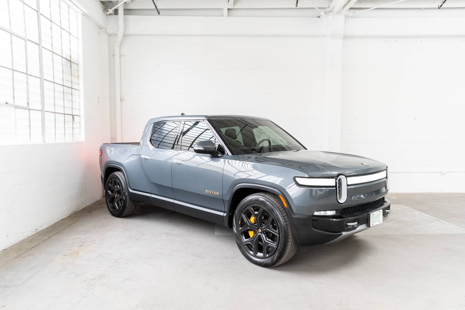 EverCars Co. vehicle image 4 for Rivian R1T -  Launch Edition on EverCars Co.