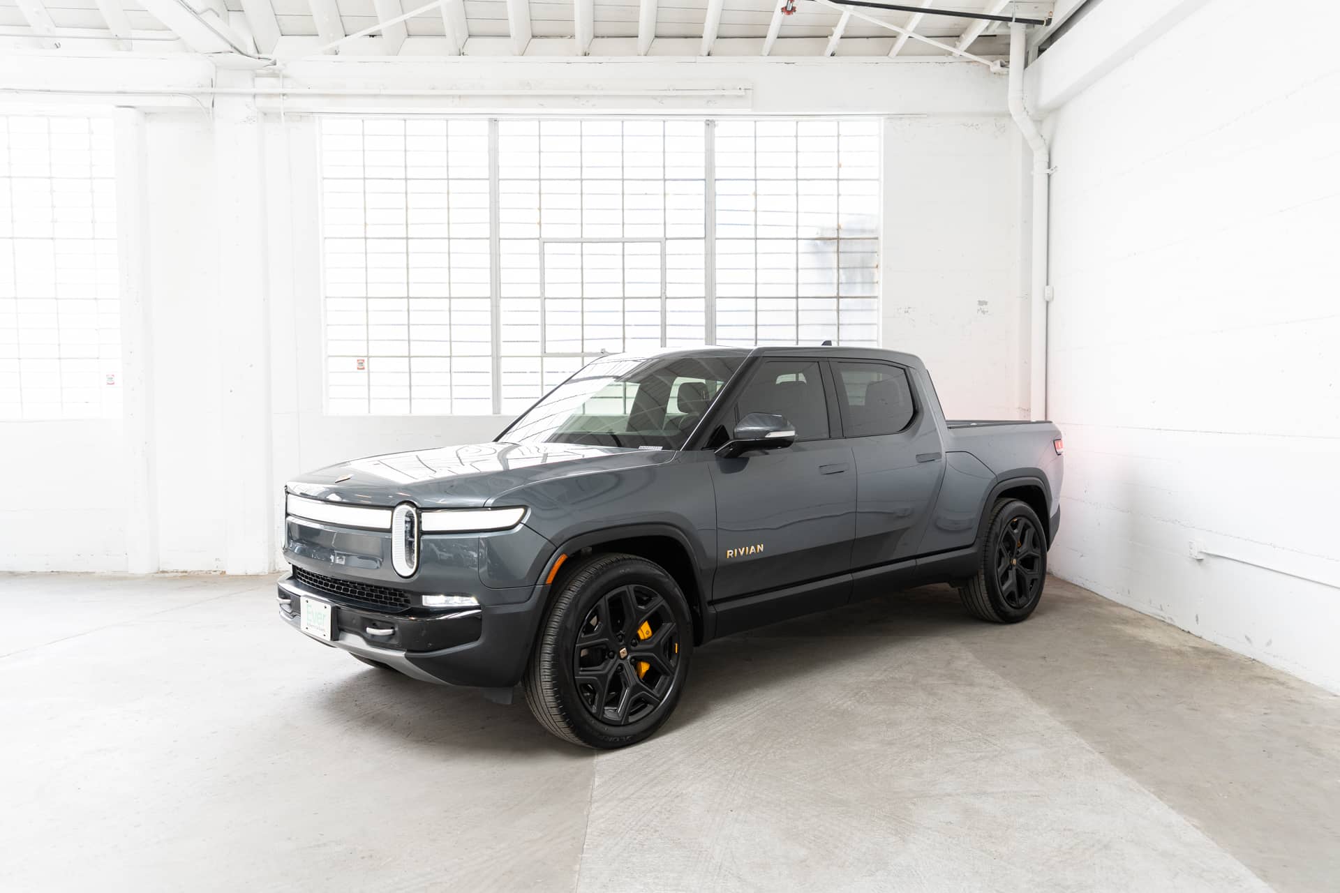EverCars Co. vehicle image 2 for Rivian R1T -  Launch Edition on EverCars Co.