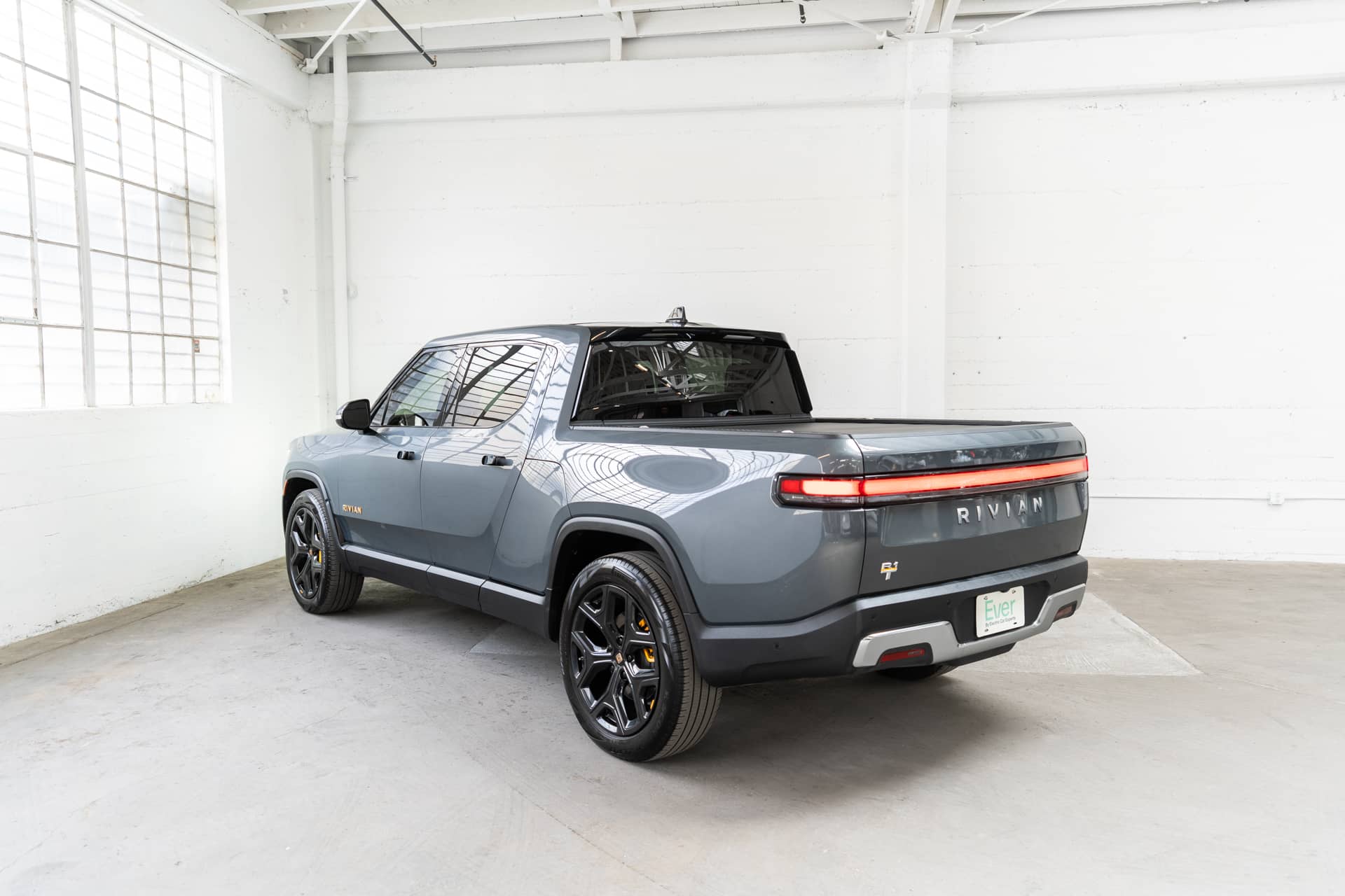 EverCars Co. vehicle image 8 for Rivian R1T -  Launch Edition on EverCars Co.