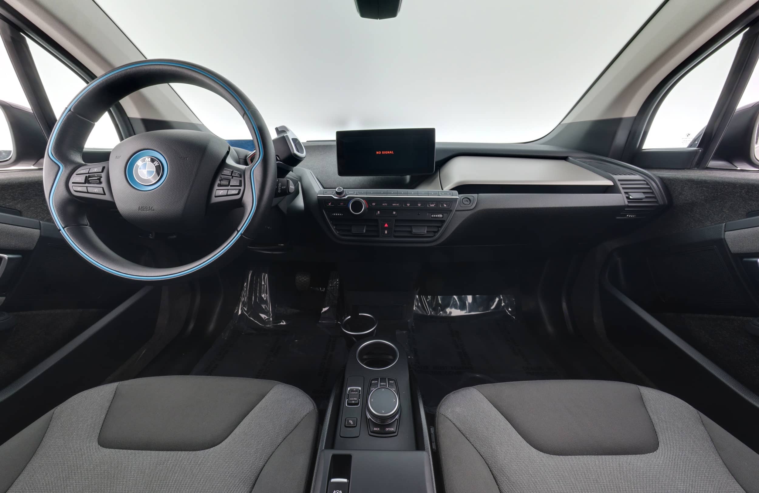 EverCars Co. vehicle image 10 for BMW i3 -  Deka World on EverCars Co.