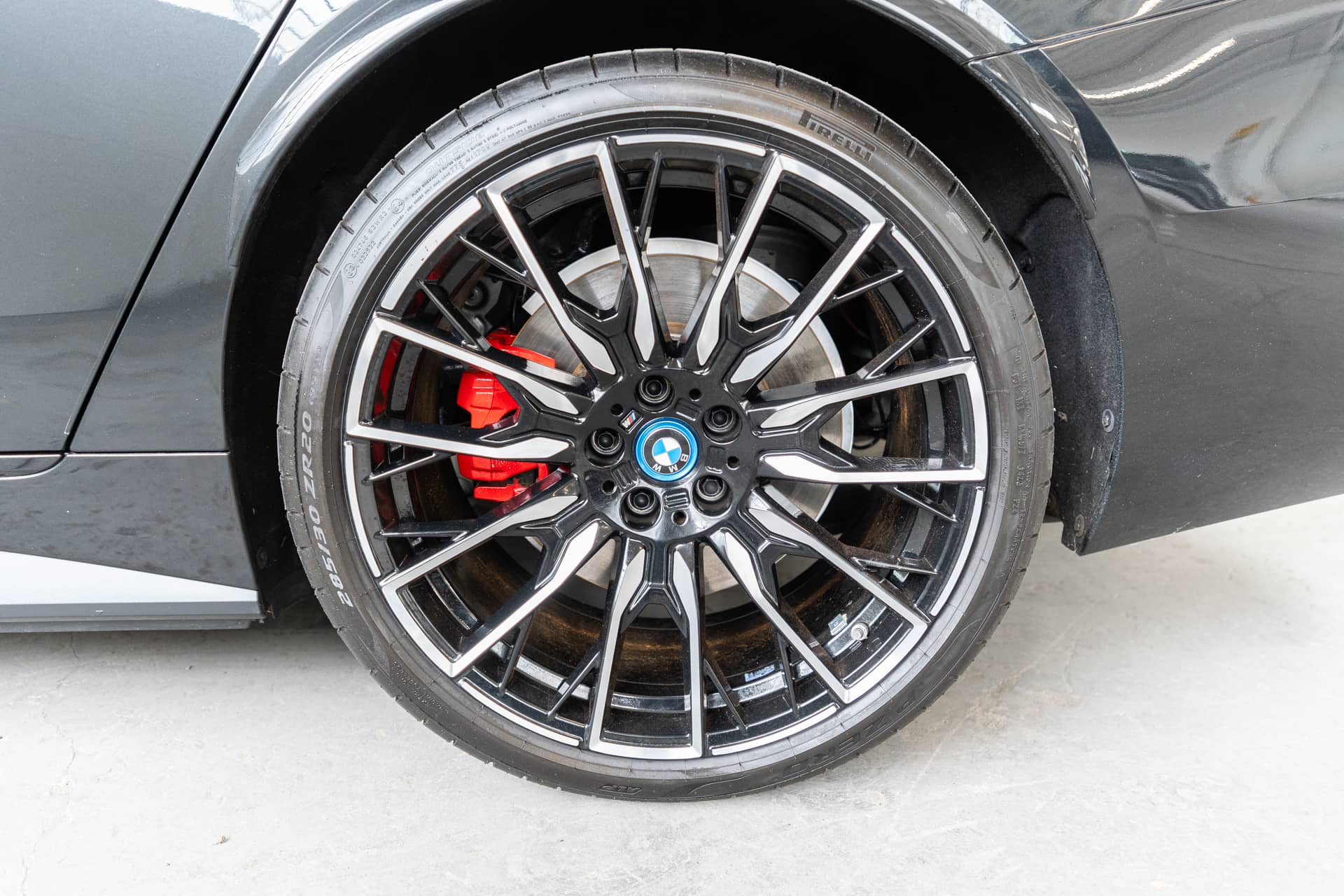 EverCars Co. vehicle image 11 for BMW I4 -  M50 Gran Coupe on EverCars Co.