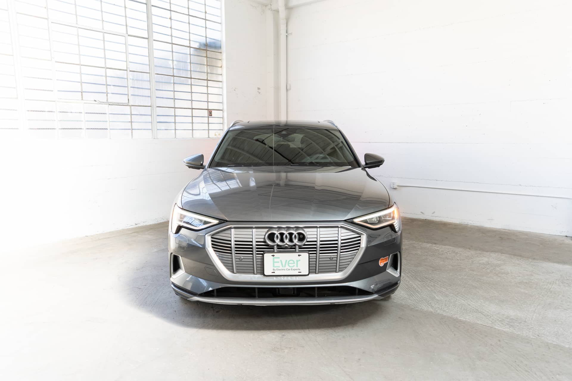 EverCars Co. vehicle image 3 for Audi e-tron -  Prestige on EverCars Co.