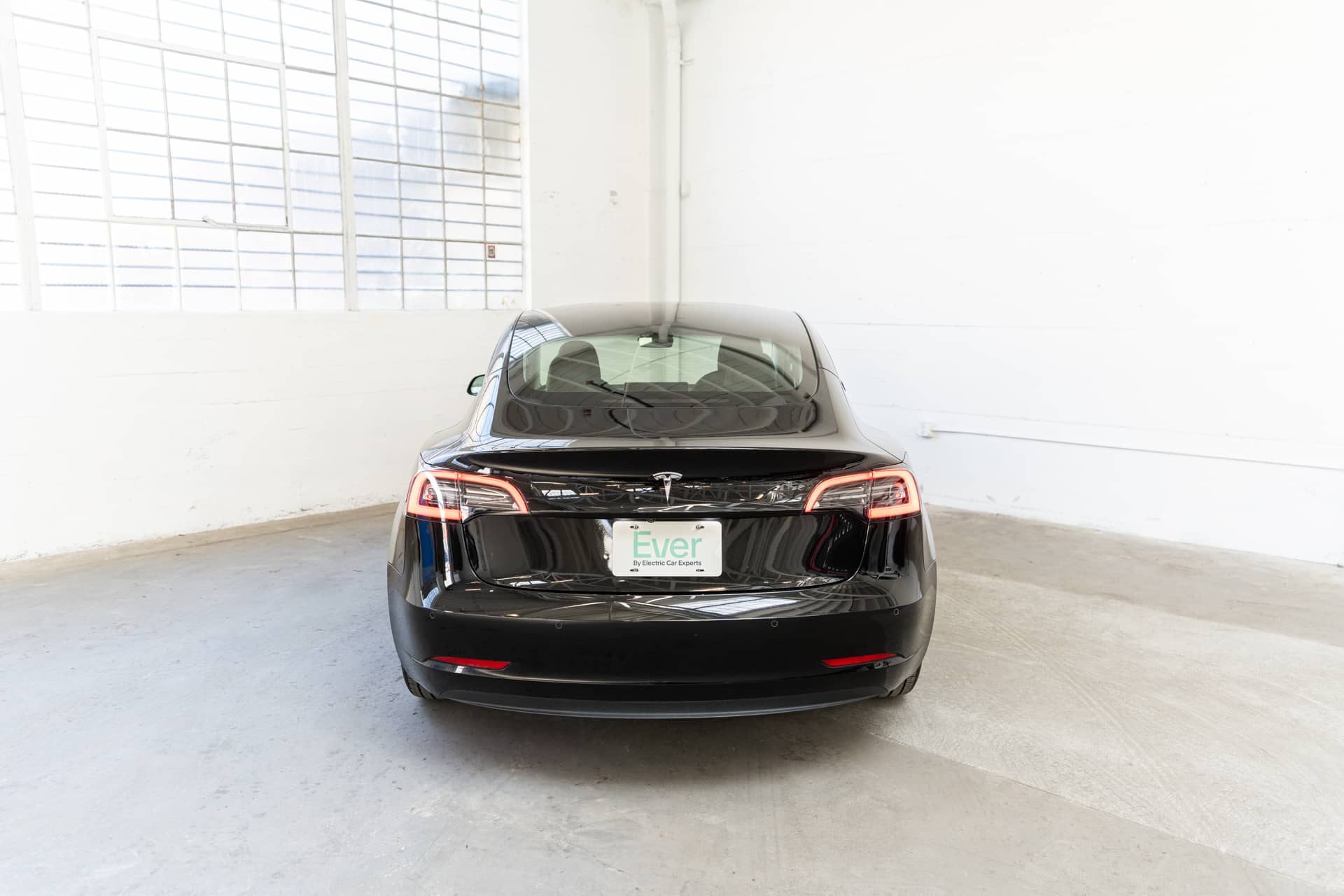 EverCars Co. vehicle image 7 for Tesla Model 3 -  Standard Range Plus on EverCars Co.