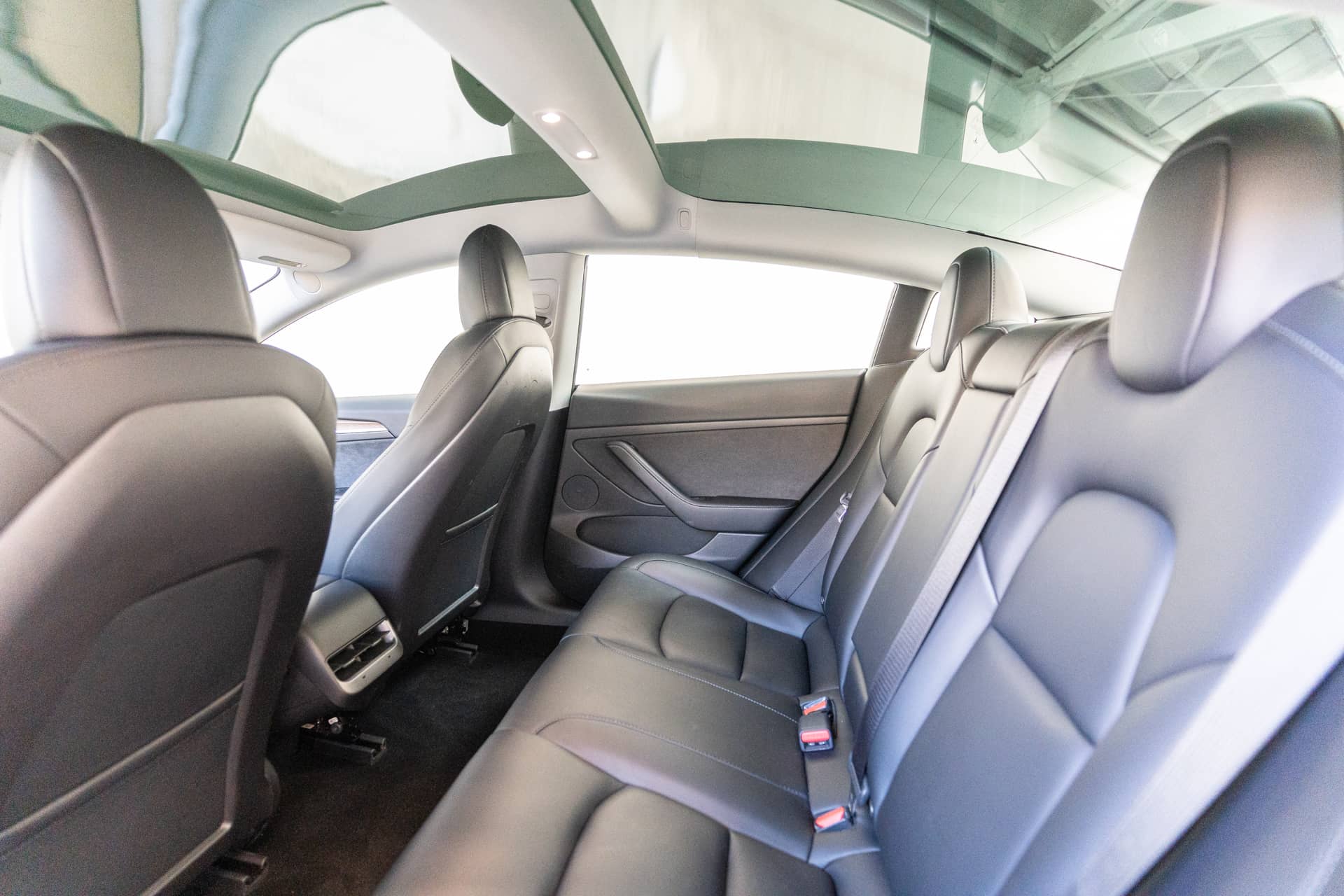 EverCars Co. vehicle image 15 for Tesla Model 3 -  Standard Range Plus on EverCars Co.