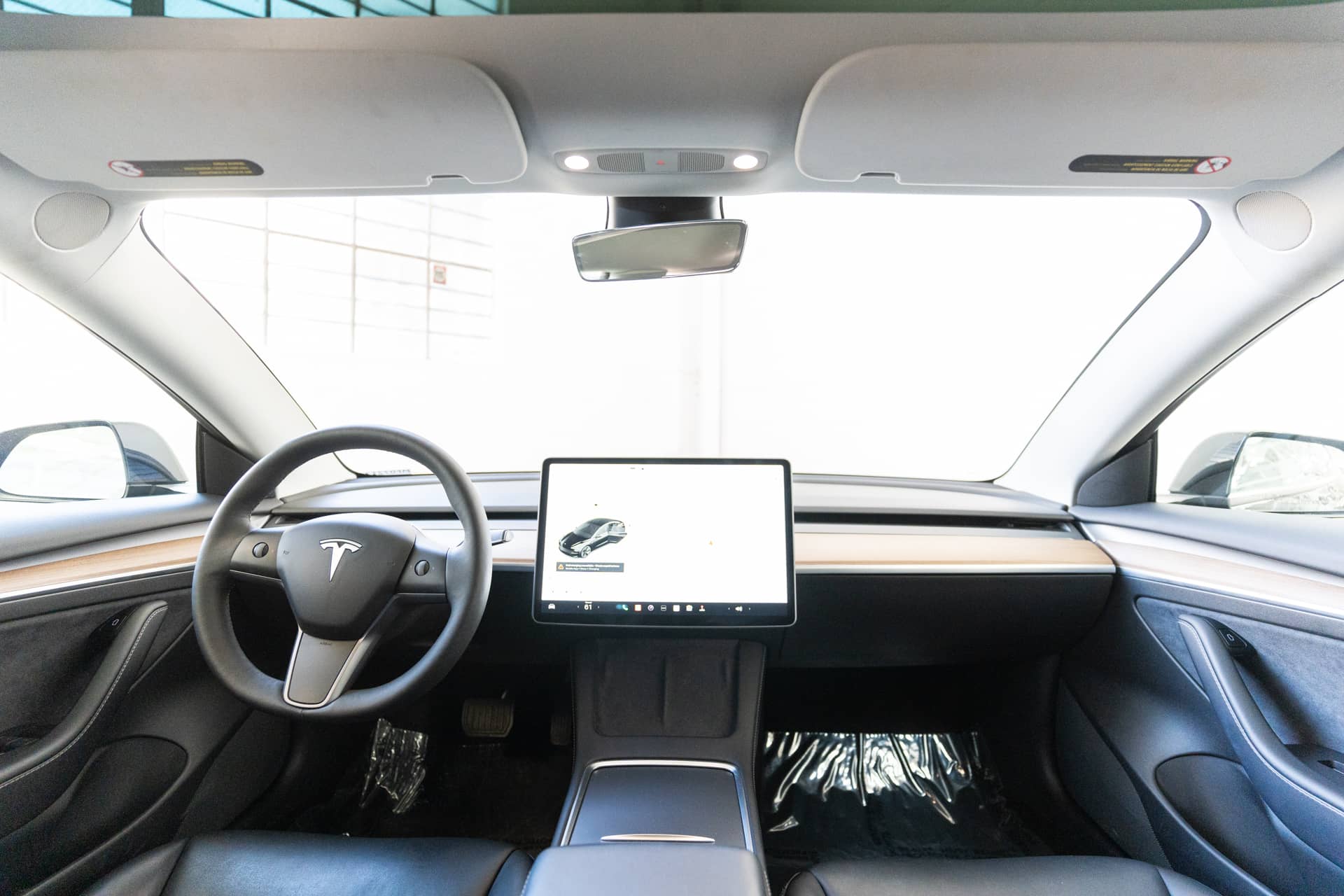 EverCars Co. vehicle image 18 for Tesla Model 3 -  Standard Range Plus on EverCars Co.