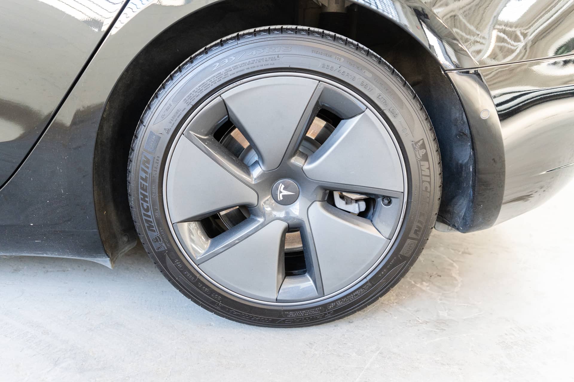 EverCars Co. vehicle image 11 for Tesla Model 3 -  Standard Range Plus on EverCars Co.