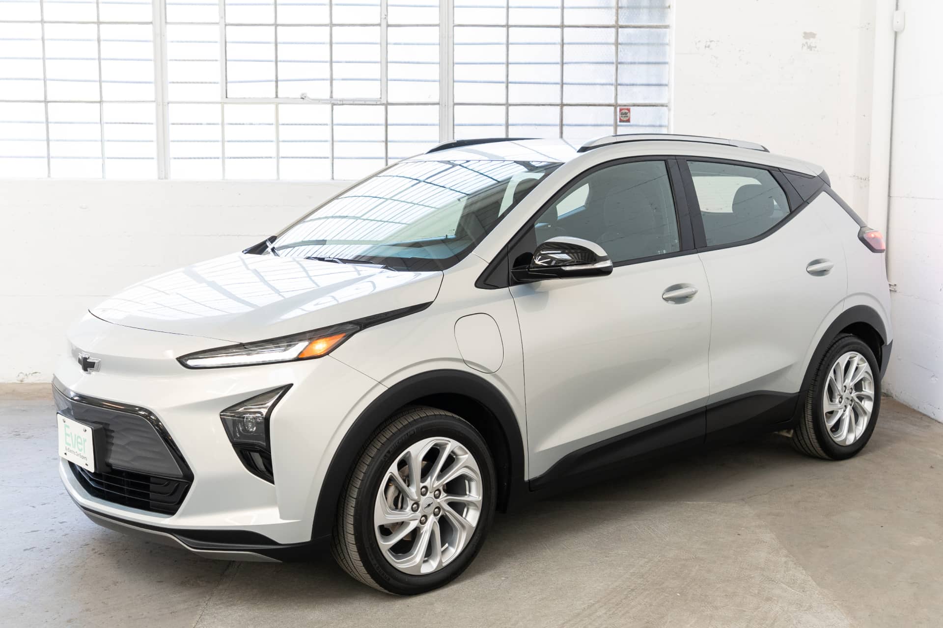 EverCars Co. vehicle image 1 for Chevrolet Bolt EUV -  LT on EverCars Co.