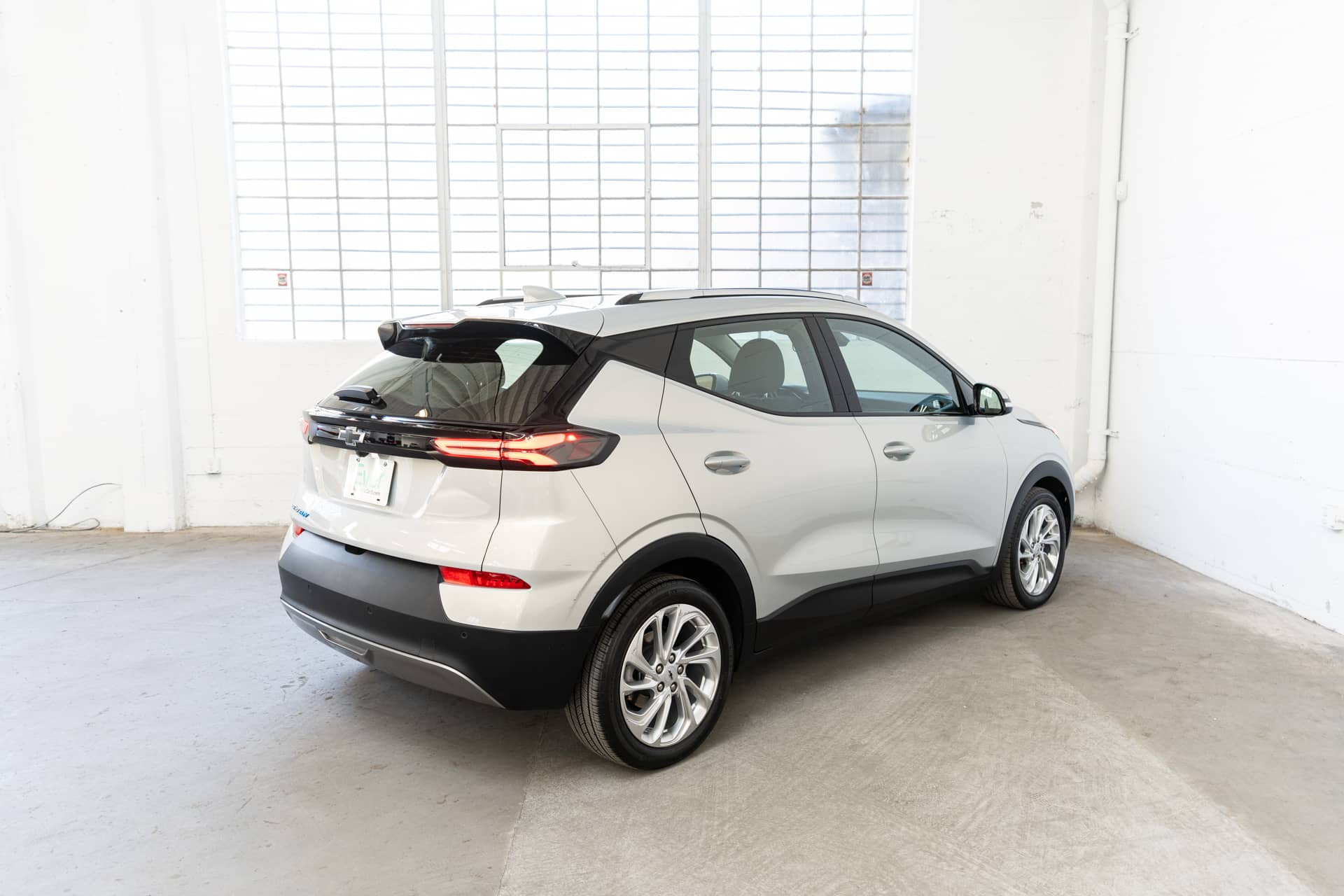 EverCars Co. vehicle image 6 for Chevrolet Bolt EUV -  LT on EverCars Co.