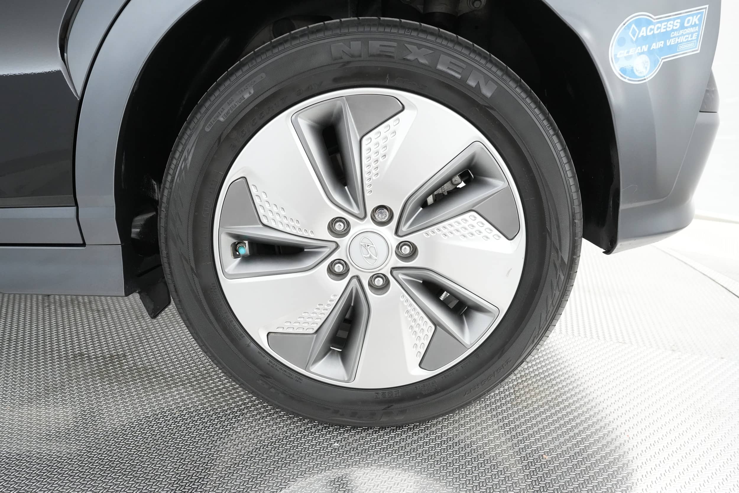 EverCars Co. vehicle image 11 for Hyundai Kona -  Ultimate on EverCars Co.