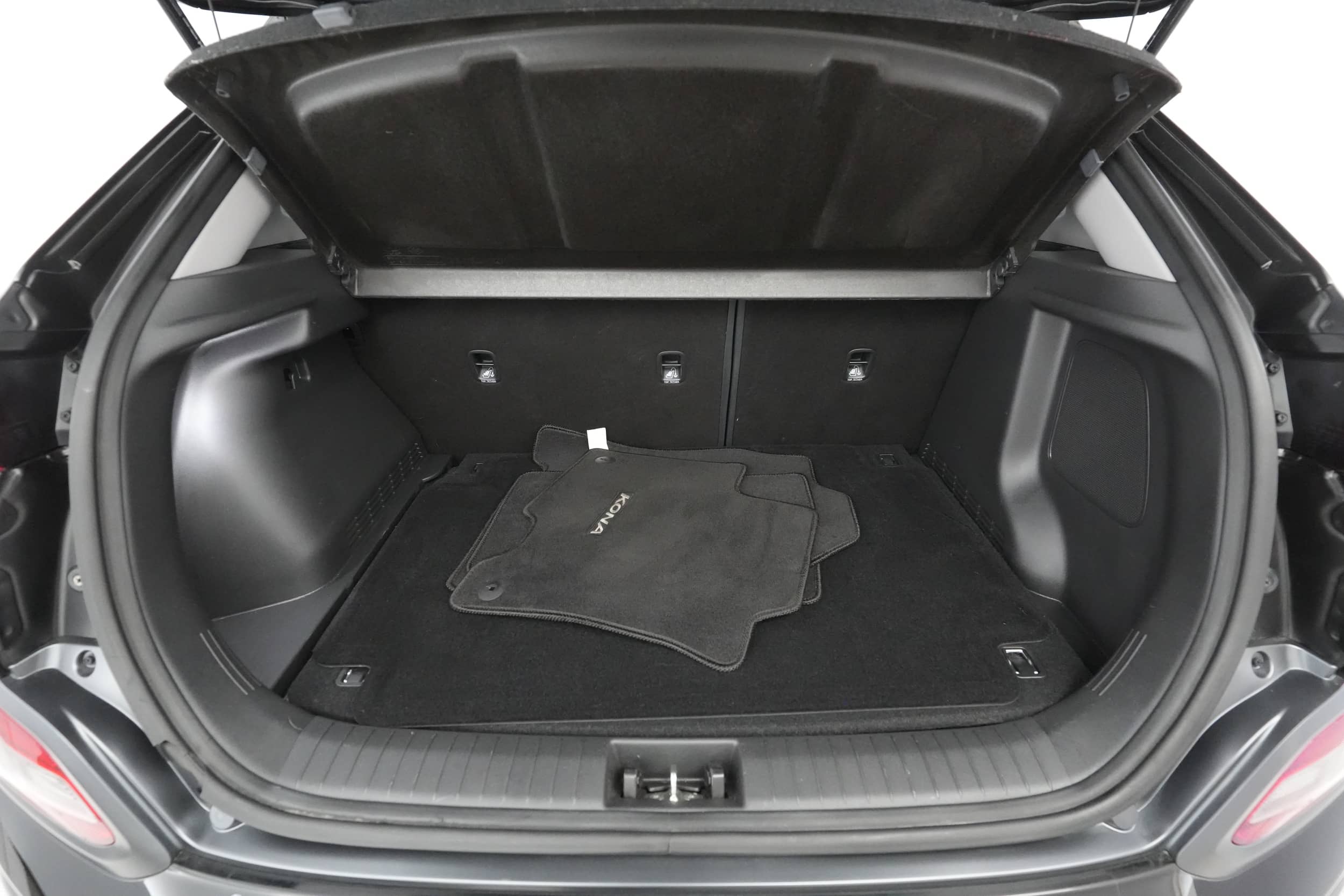 EverCars Co. vehicle image 16 for Hyundai Kona -  Ultimate on EverCars Co.