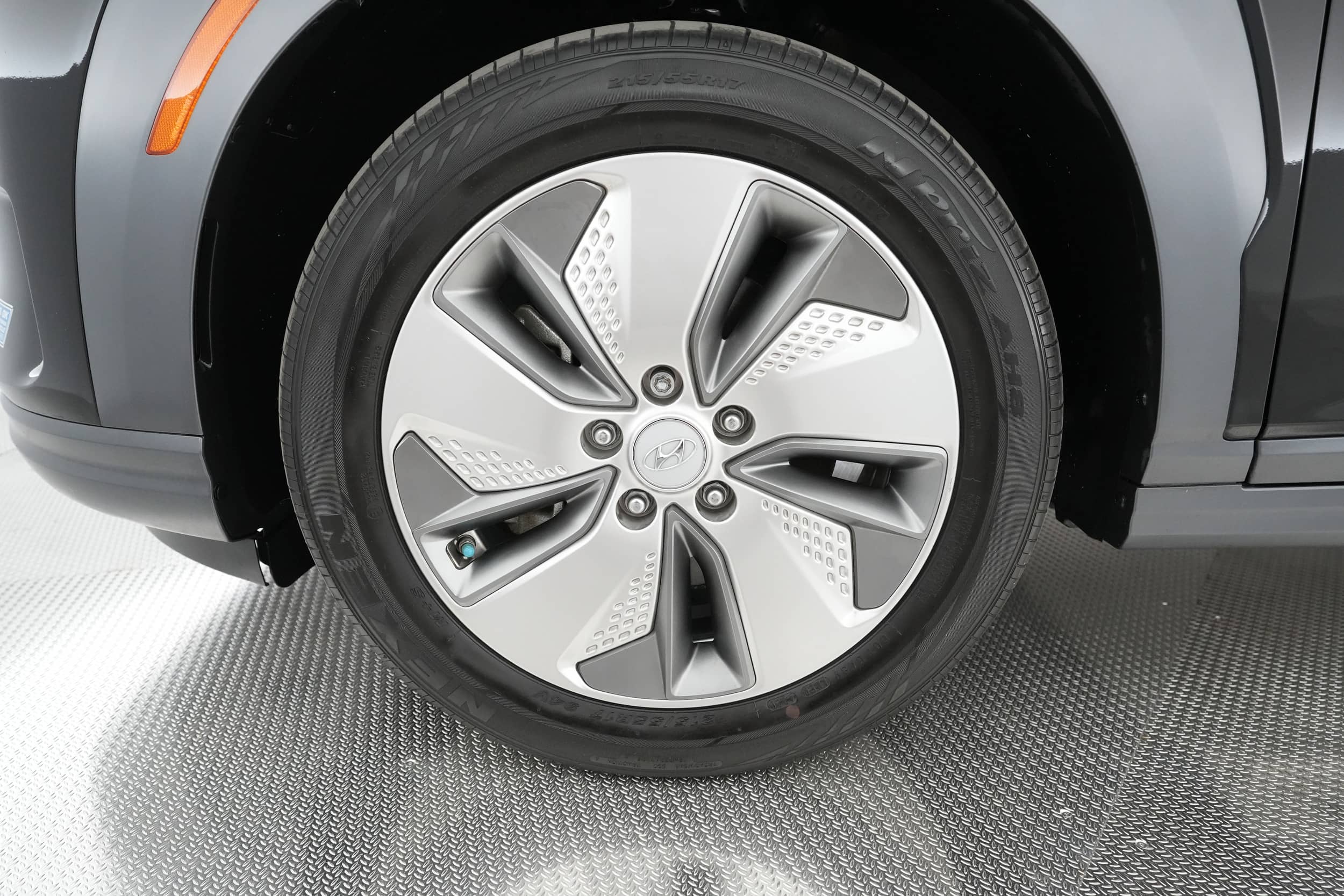 EverCars Co. vehicle image 10 for Hyundai Kona -  Ultimate on EverCars Co.
