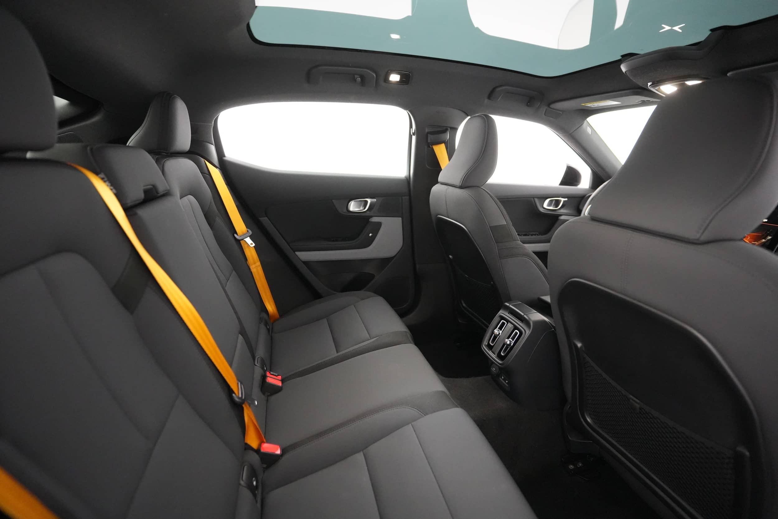 EverCars Co. vehicle image 12 for Polestar 2 -  Launch Edition on EverCars Co.