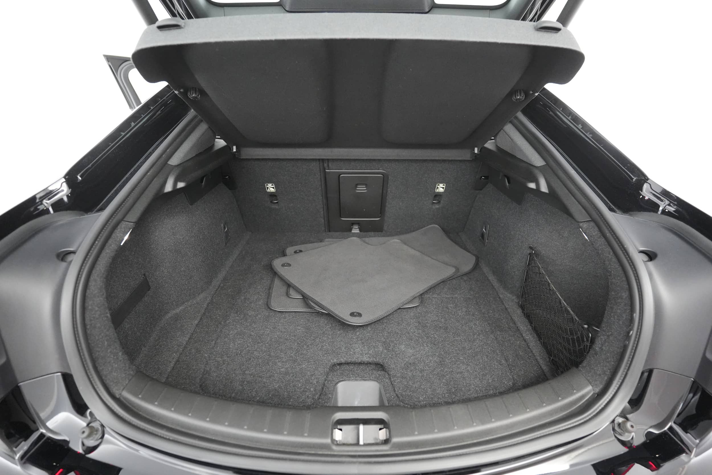 EverCars Co. vehicle image 14 for Polestar 2 -  Launch Edition on EverCars Co.