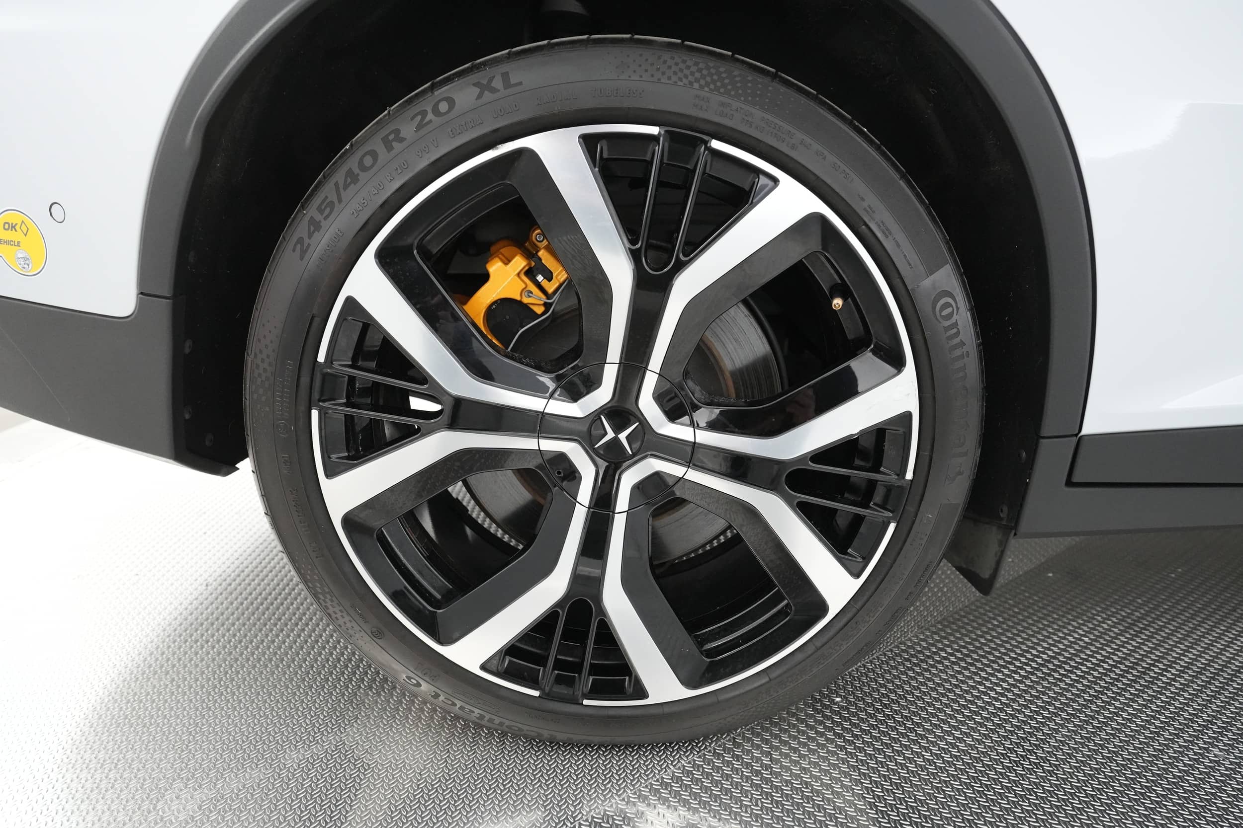 EverCars Co. vehicle image 13 for Polestar 2 -  Launch Edition on EverCars Co.