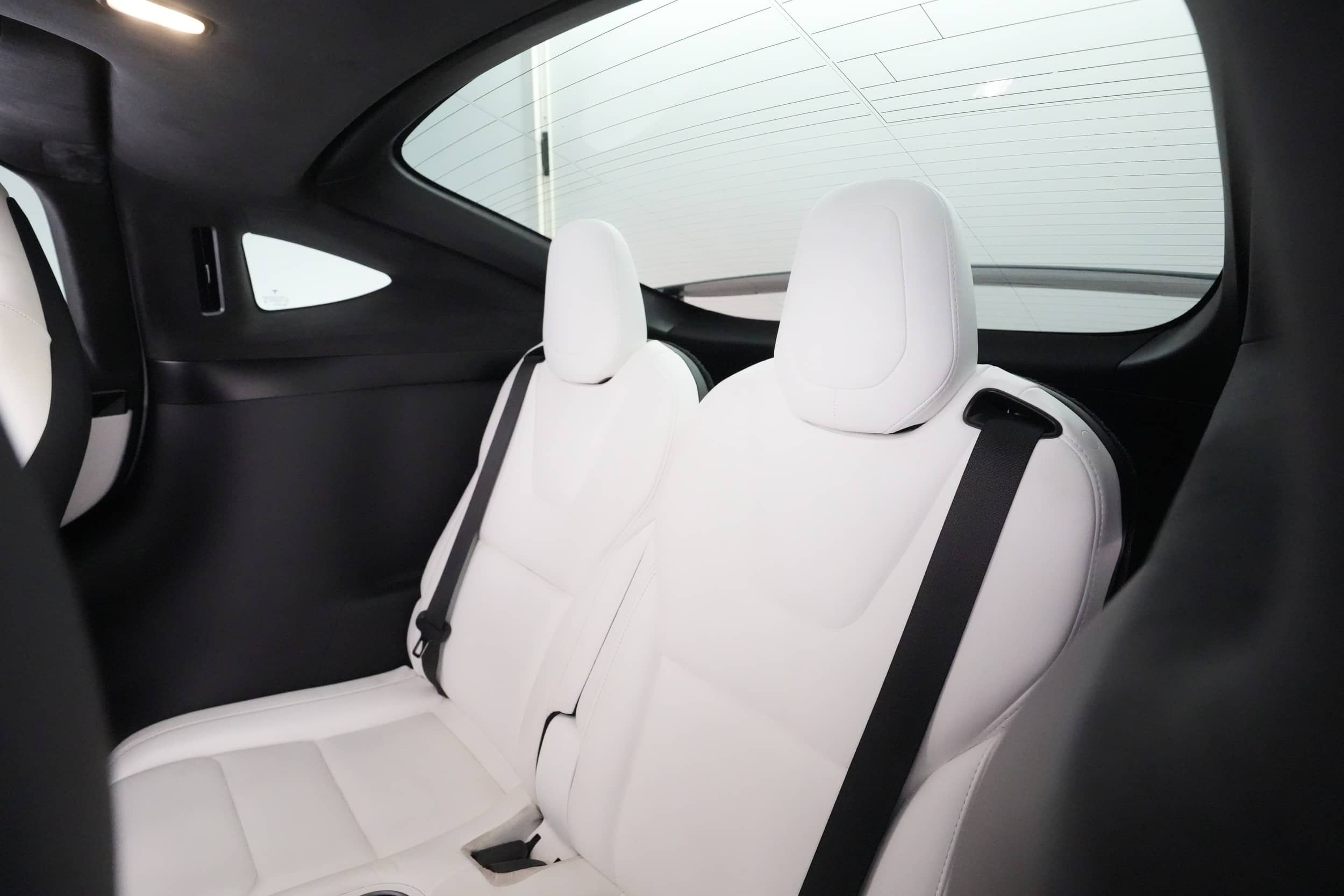 EverCars Co. vehicle image 20 for Tesla Model X -  Long Range Plus on EverCars Co.