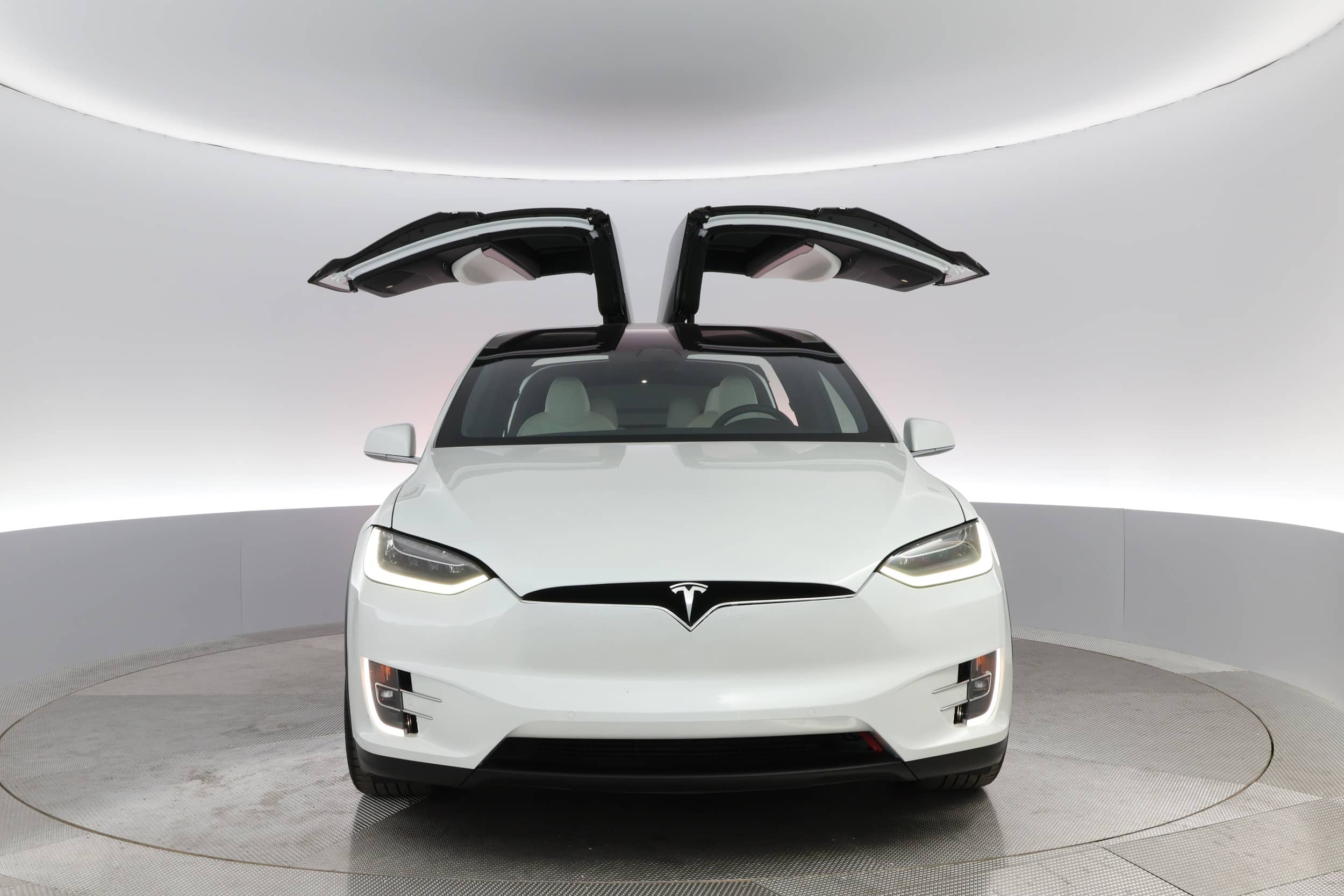 EverCars Co. vehicle image 5 for Tesla Model X -  Long Range Plus on EverCars Co.