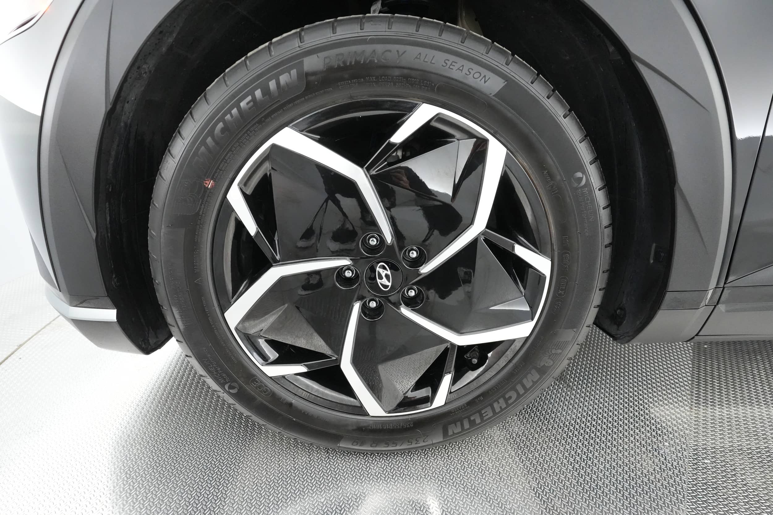EverCars Co. vehicle image 13 for Hyundai IONIQ 5 -  SEL on EverCars Co.