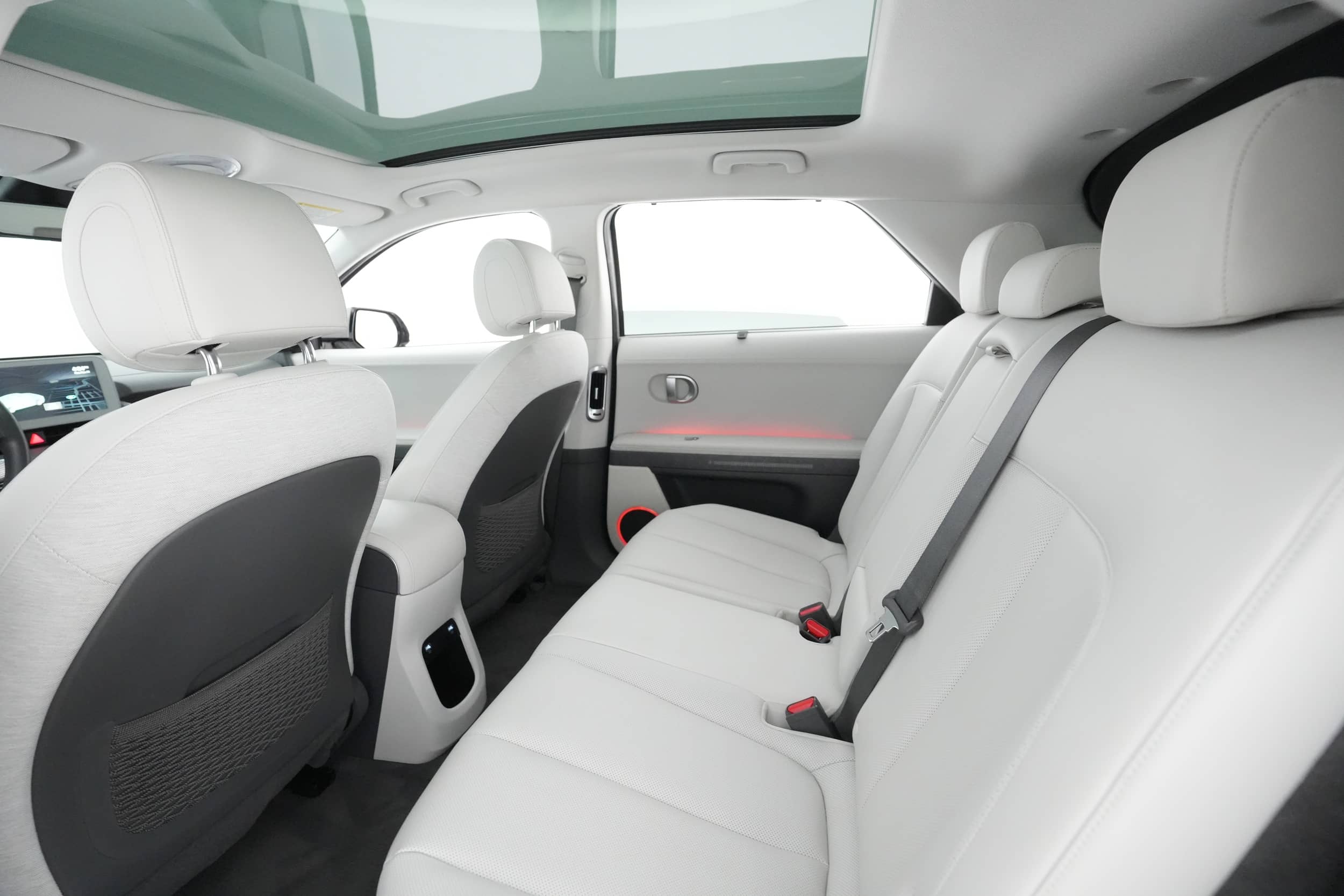 EverCars Co. vehicle image 20 for Hyundai IONIQ 5 -  Limited on EverCars Co.