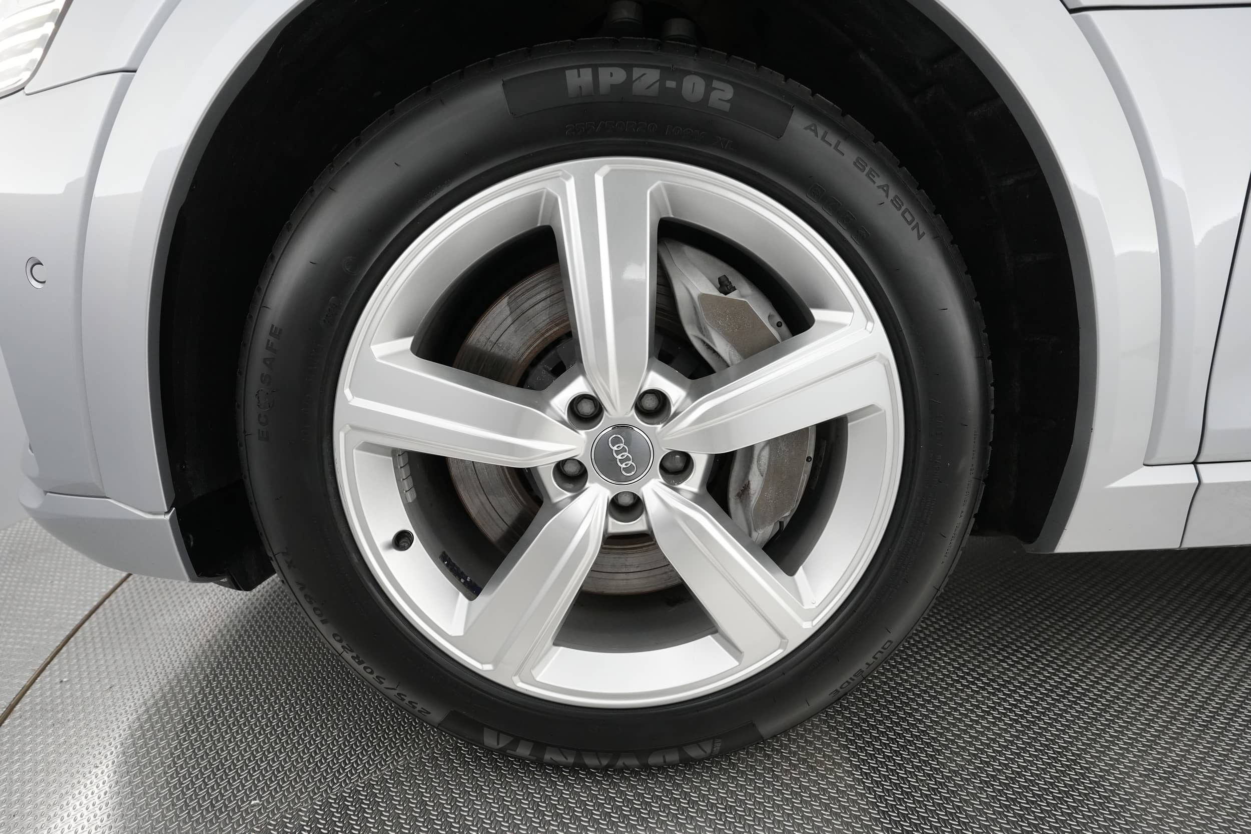 EverCars Co. vehicle image 12 for Audi e-tron -  Prestige on EverCars Co.