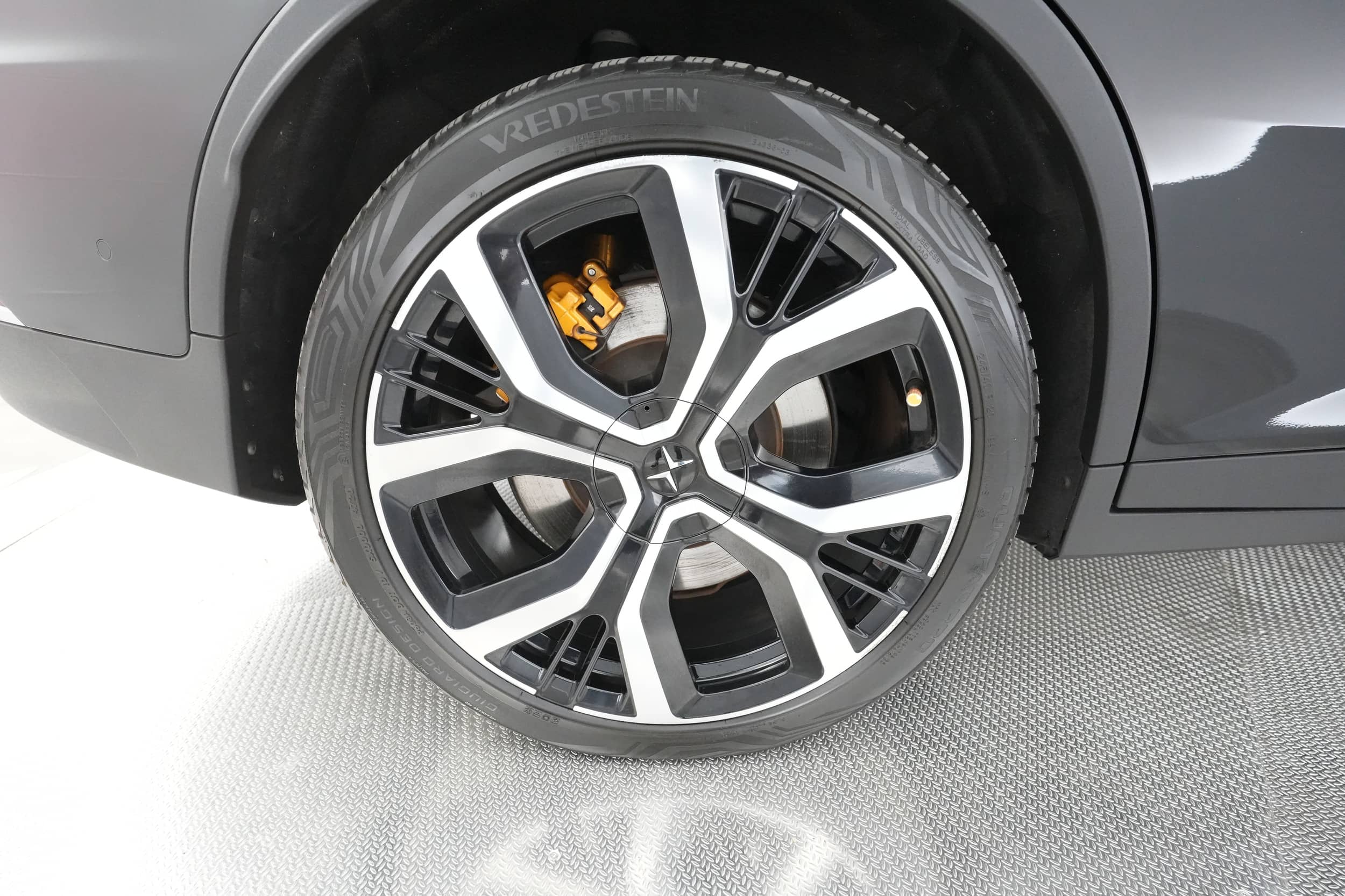 EverCars Co. vehicle image 16 for Polestar 2 -  Launch Edition on EverCars Co.