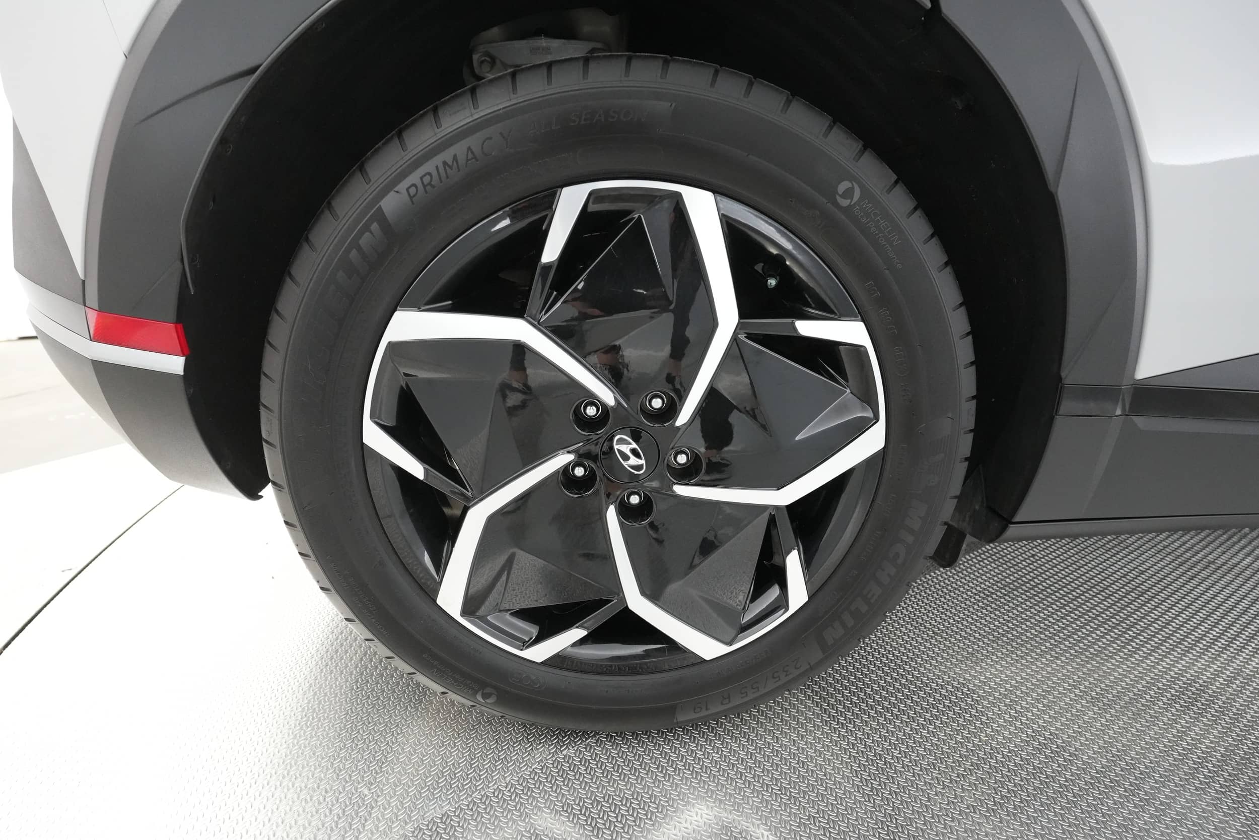 EverCars Co. vehicle image 15 for Hyundai IONIQ 5 -  SEL on EverCars Co.
