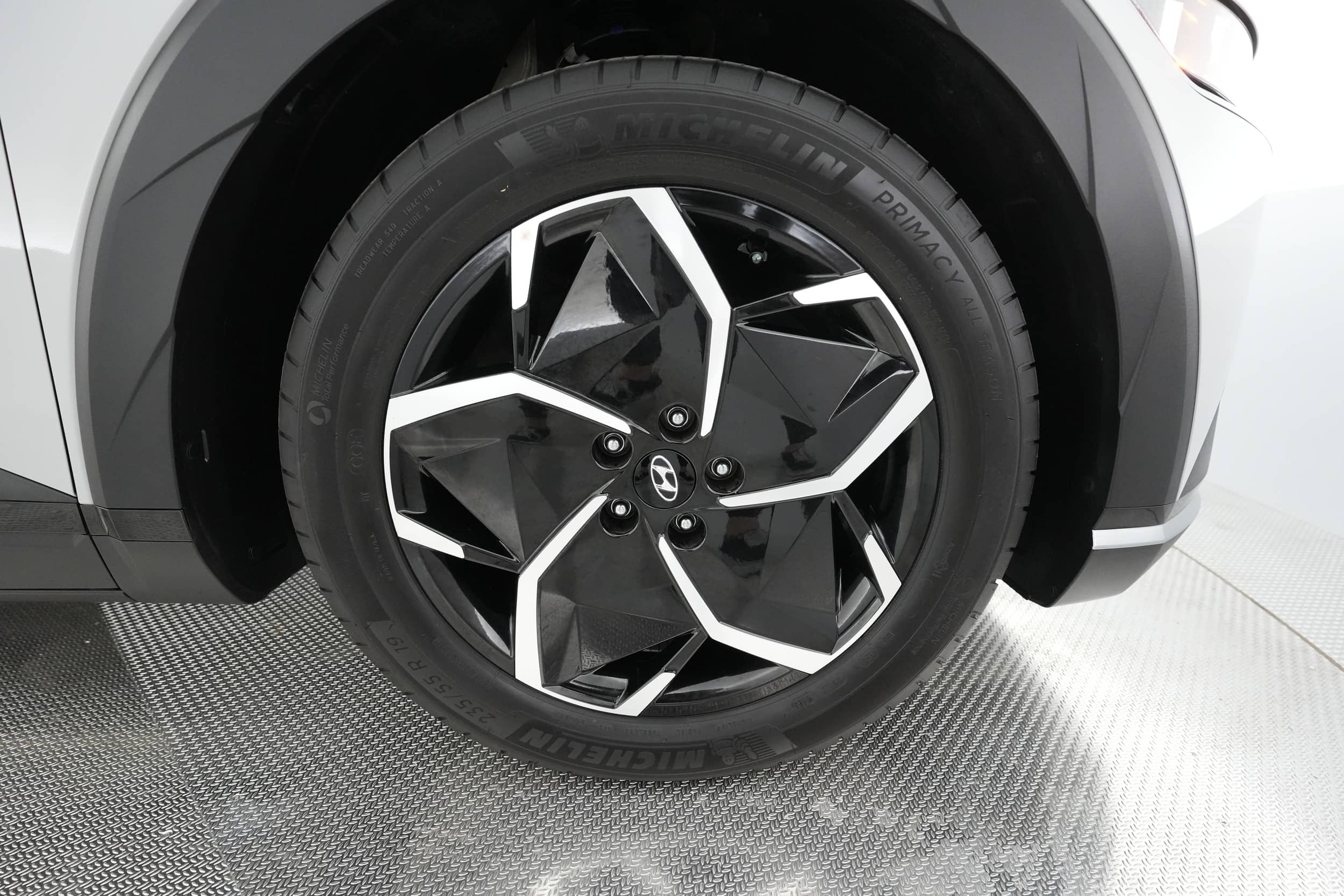 EverCars Co. vehicle image 14 for Hyundai IONIQ 5 -  SEL on EverCars Co.