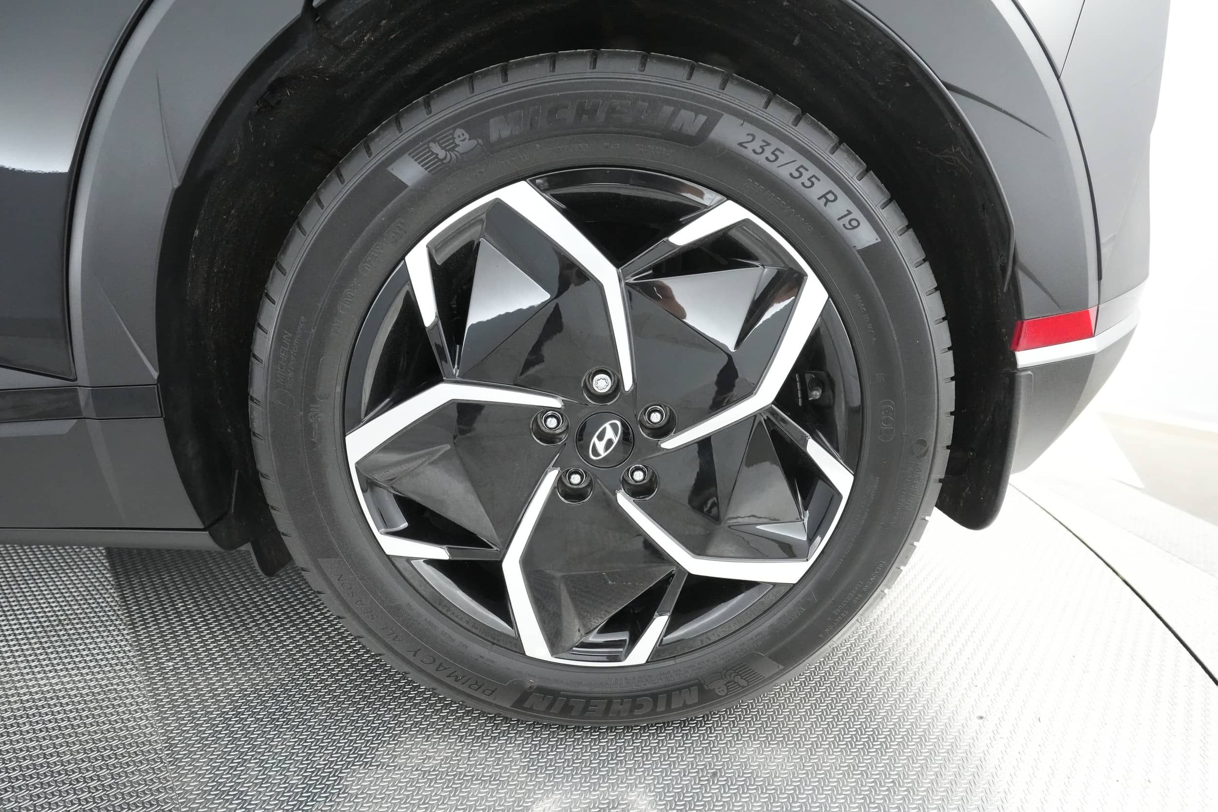 EverCars Co. vehicle image 15 for Hyundai IONIQ 5 -  SEL on EverCars Co.