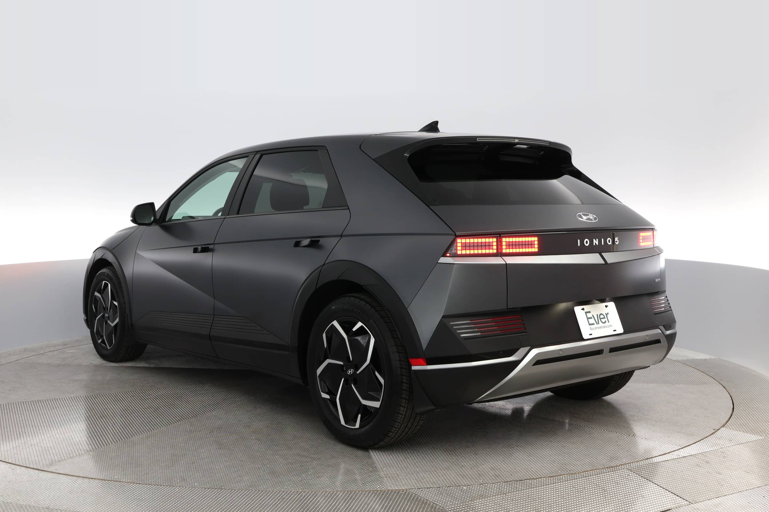 EverCars Co. vehicle image 10 for Hyundai IONIQ 5 -  SEL on EverCars Co.