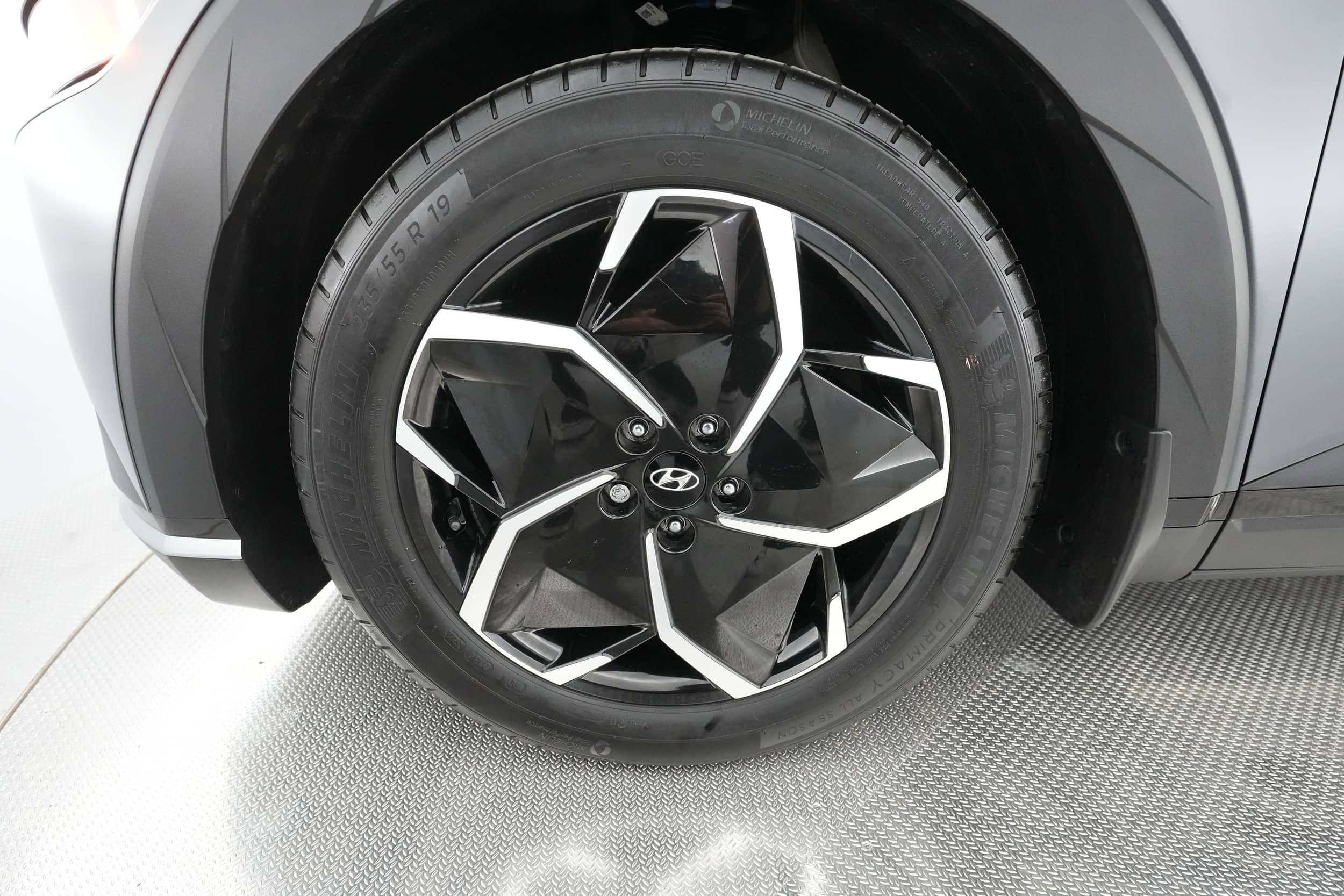 EverCars Co. vehicle image 12 for Hyundai IONIQ 5 -  SEL on EverCars Co.