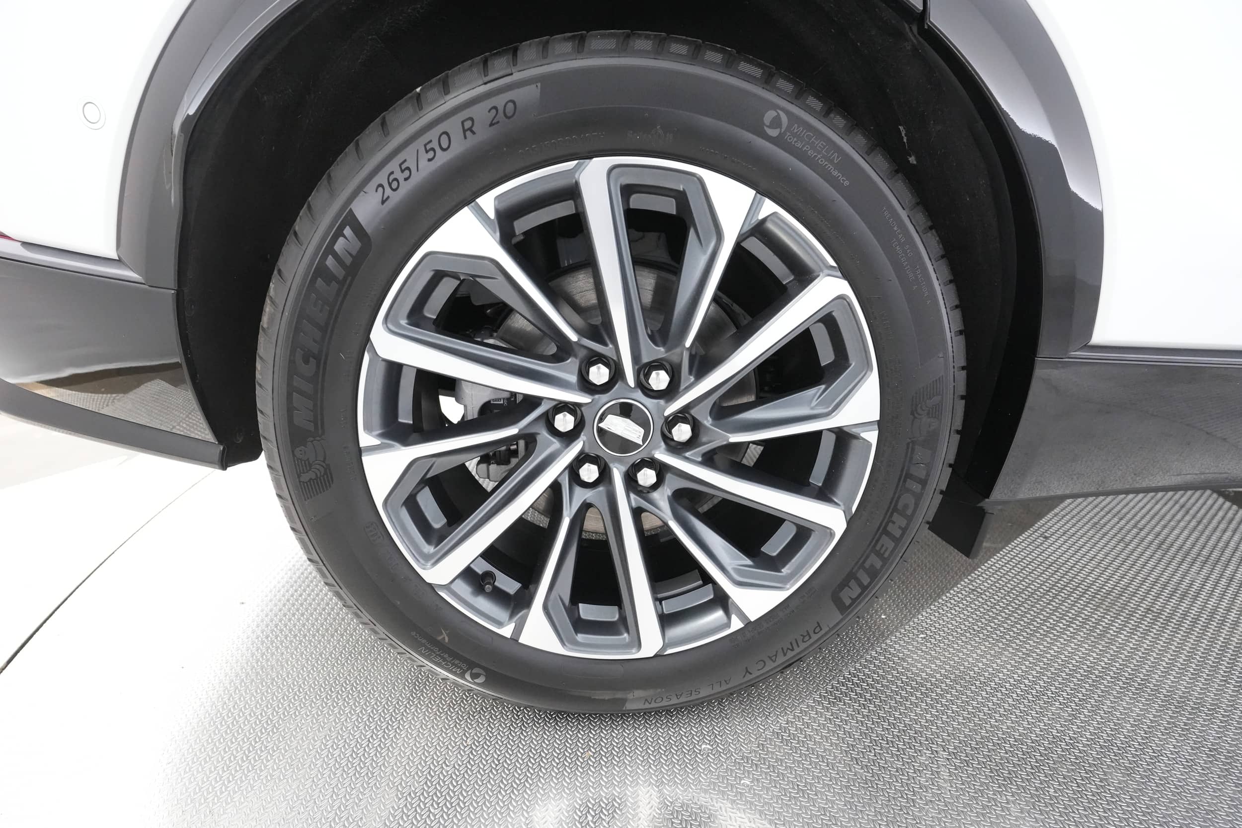 EverCars Co. vehicle image 16 for Cadillac LYRIQ -  Sport on EverCars Co.