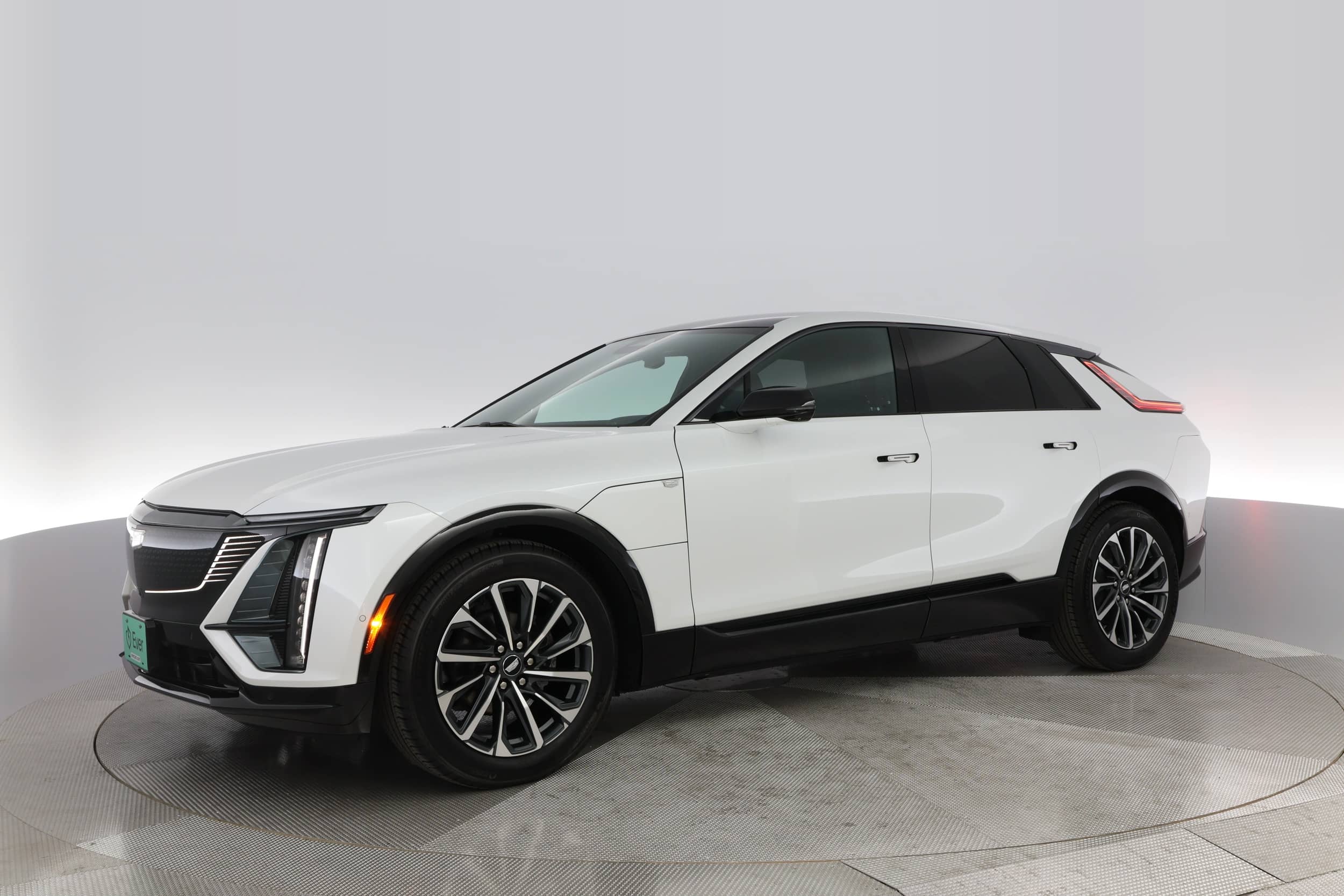 EverCars Co. vehicle image 12 for Cadillac LYRIQ -  Sport on EverCars Co.
