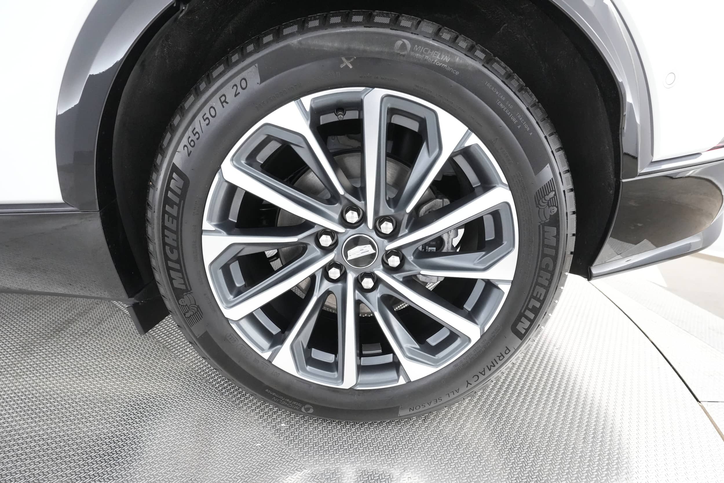 EverCars Co. vehicle image 14 for Cadillac LYRIQ -  Sport on EverCars Co.