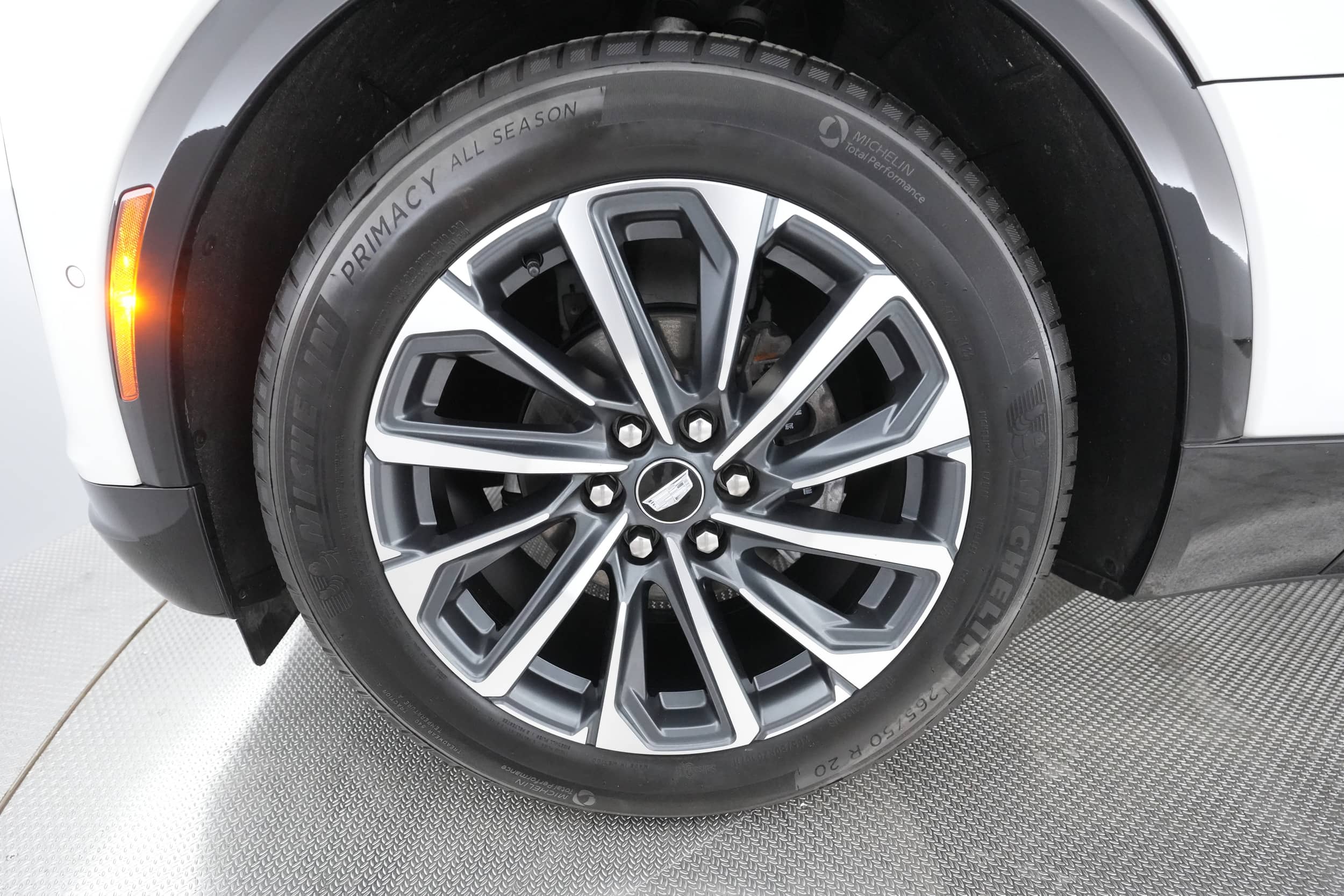 EverCars Co. vehicle image 13 for Cadillac LYRIQ -  Sport on EverCars Co.