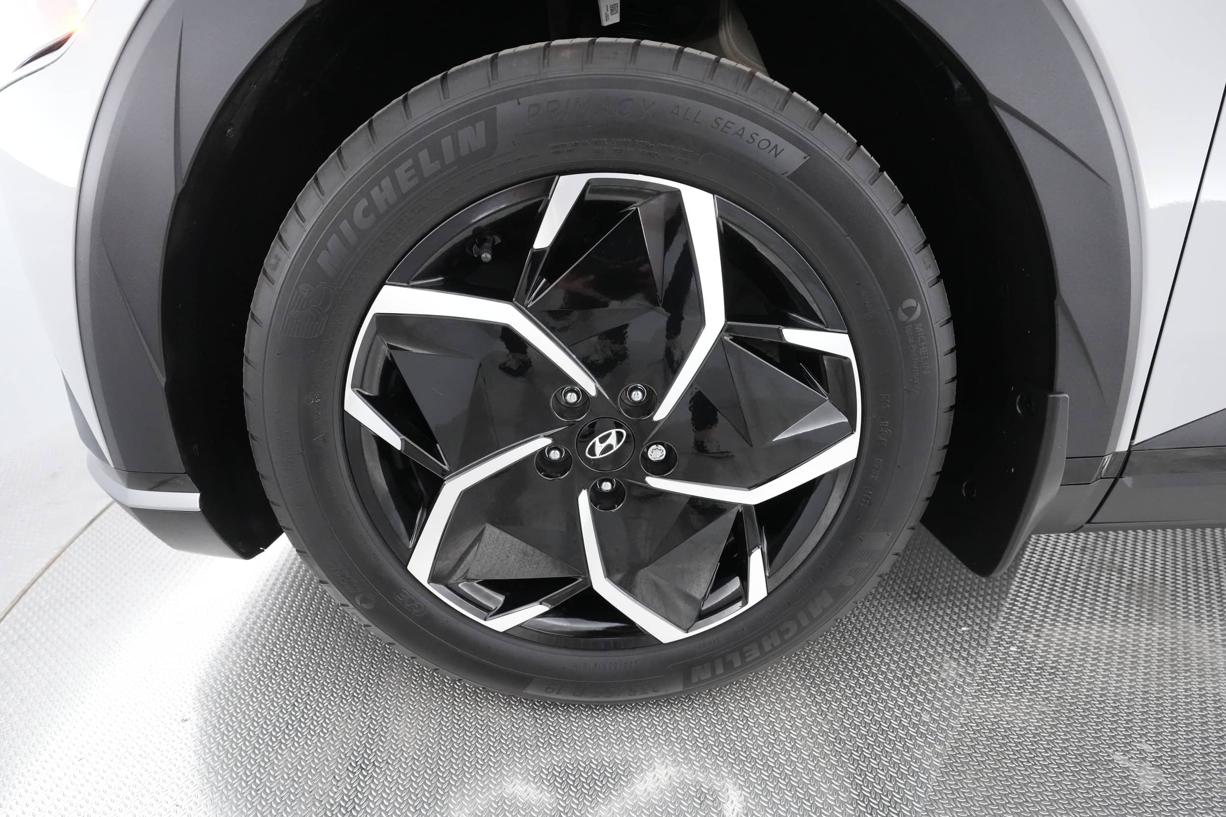 EverCars Co. vehicle image 14 for Hyundai IONIQ 5 -  SEL on EverCars Co.