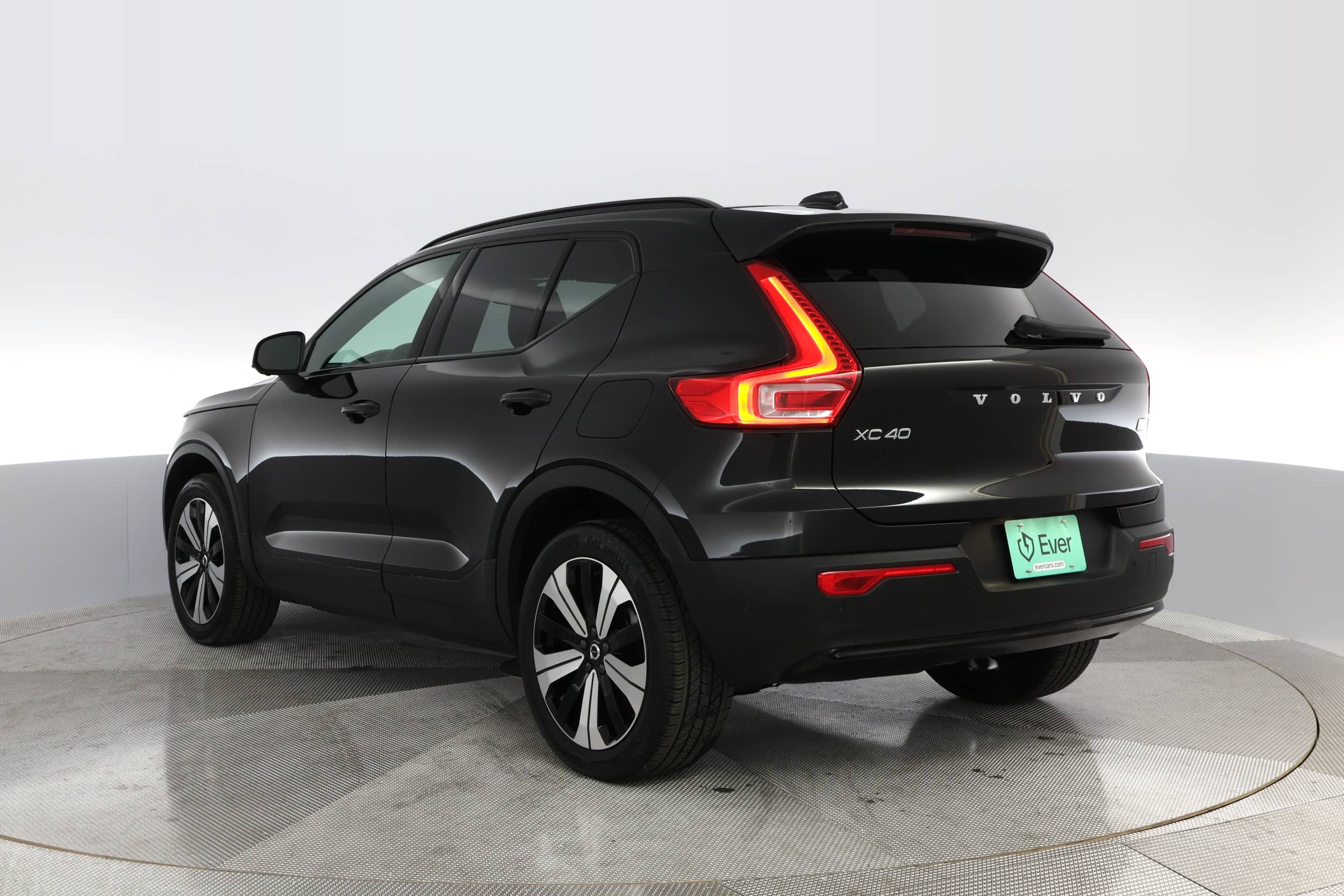 EverCars Co. vehicle image 12 for Volvo XC40 Recharge -  Twin Plus on EverCars Co.