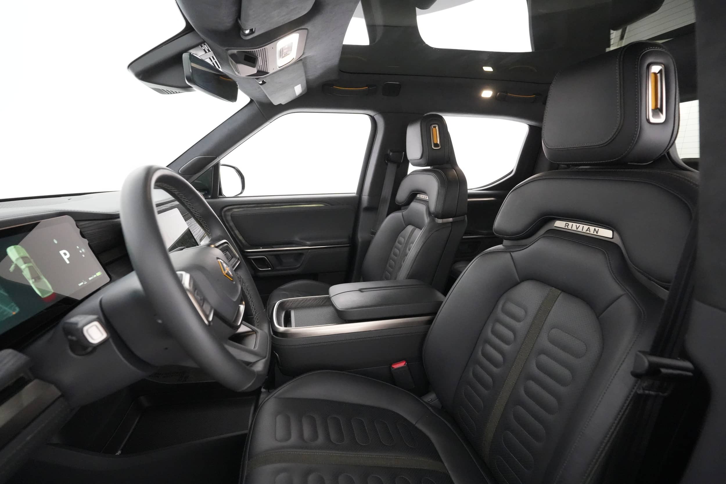 EverCars Co. vehicle image 19 for Rivian R1T -  Adventure on EverCars Co.