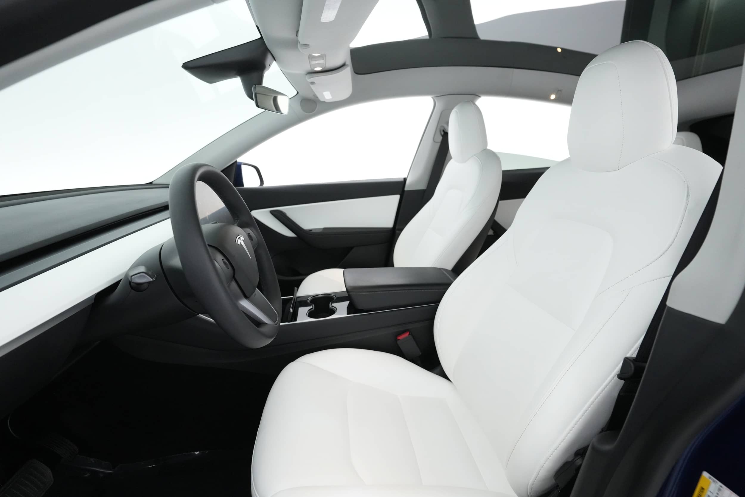 EverCars Co. vehicle image 19 for Tesla Model Y -  Long Range on EverCars Co.