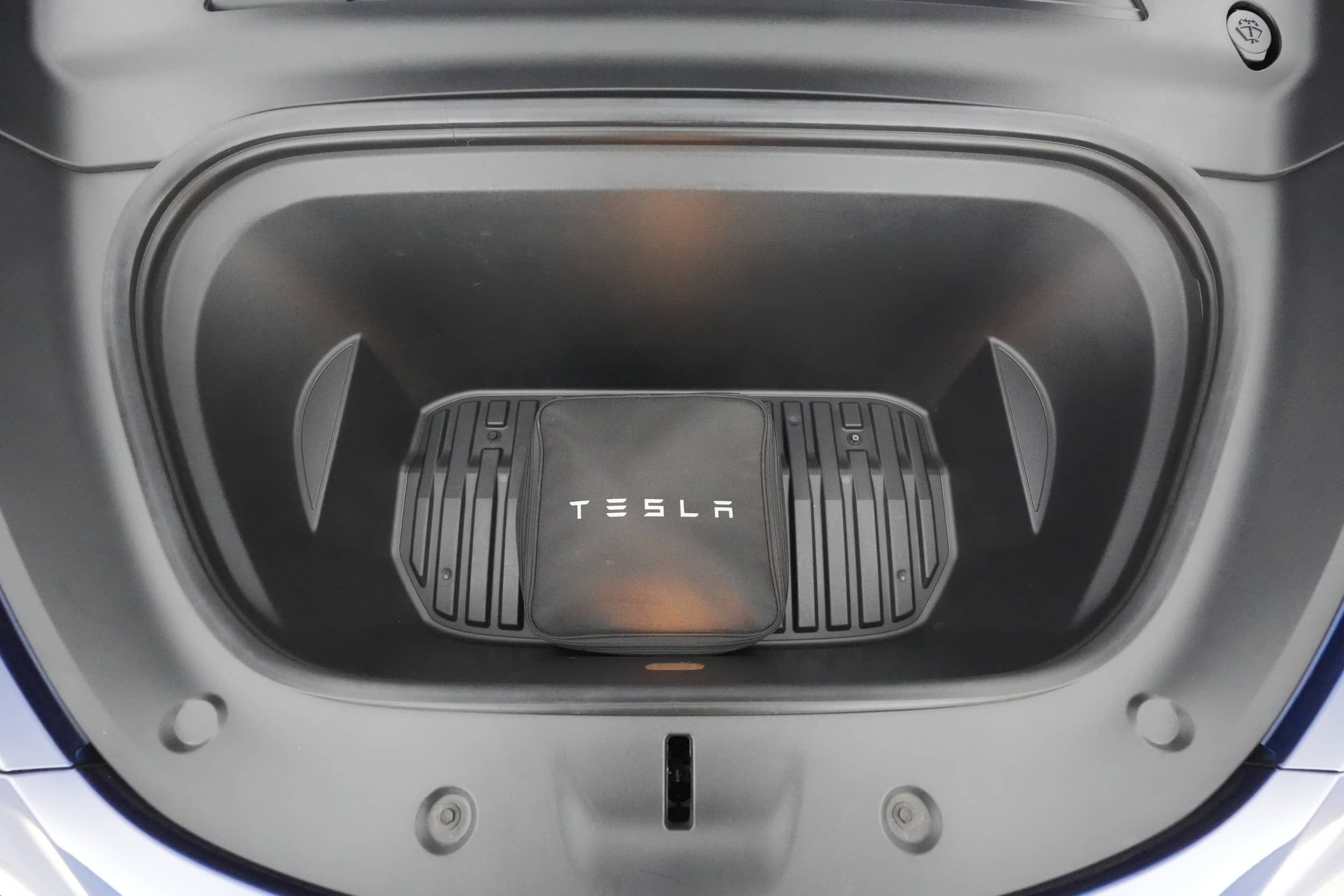 EverCars Co. vehicle image 24 for Tesla Model Y -  Long Range on EverCars Co.