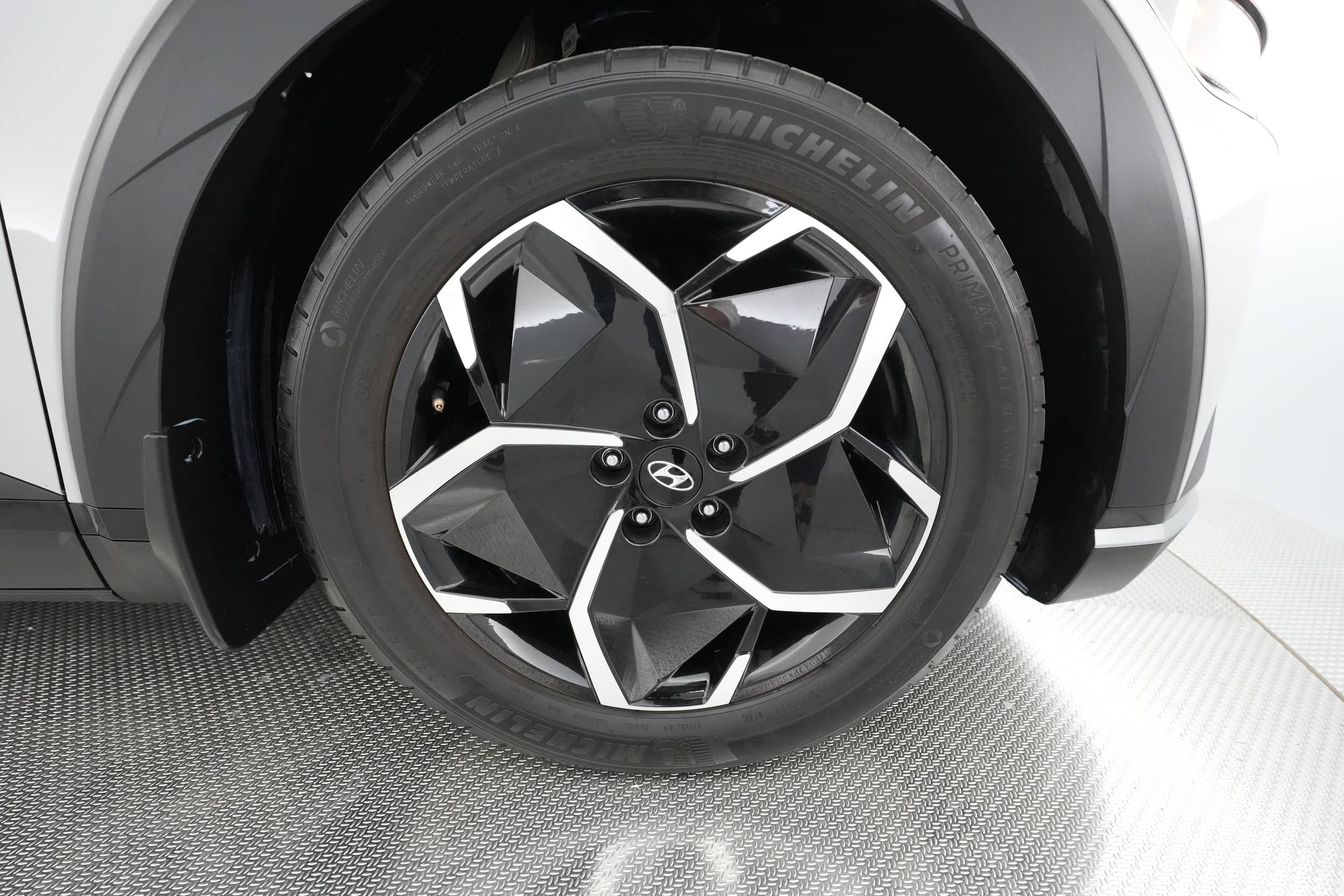 EverCars Co. vehicle image 15 for Hyundai IONIQ 5 -  SEL on EverCars Co.